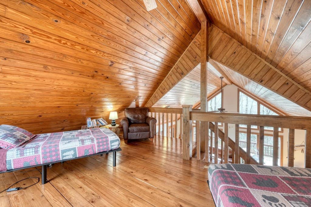 Residential at 575 Carolina Springs Lane, Franklin, NC 28734, photo 30 of 68