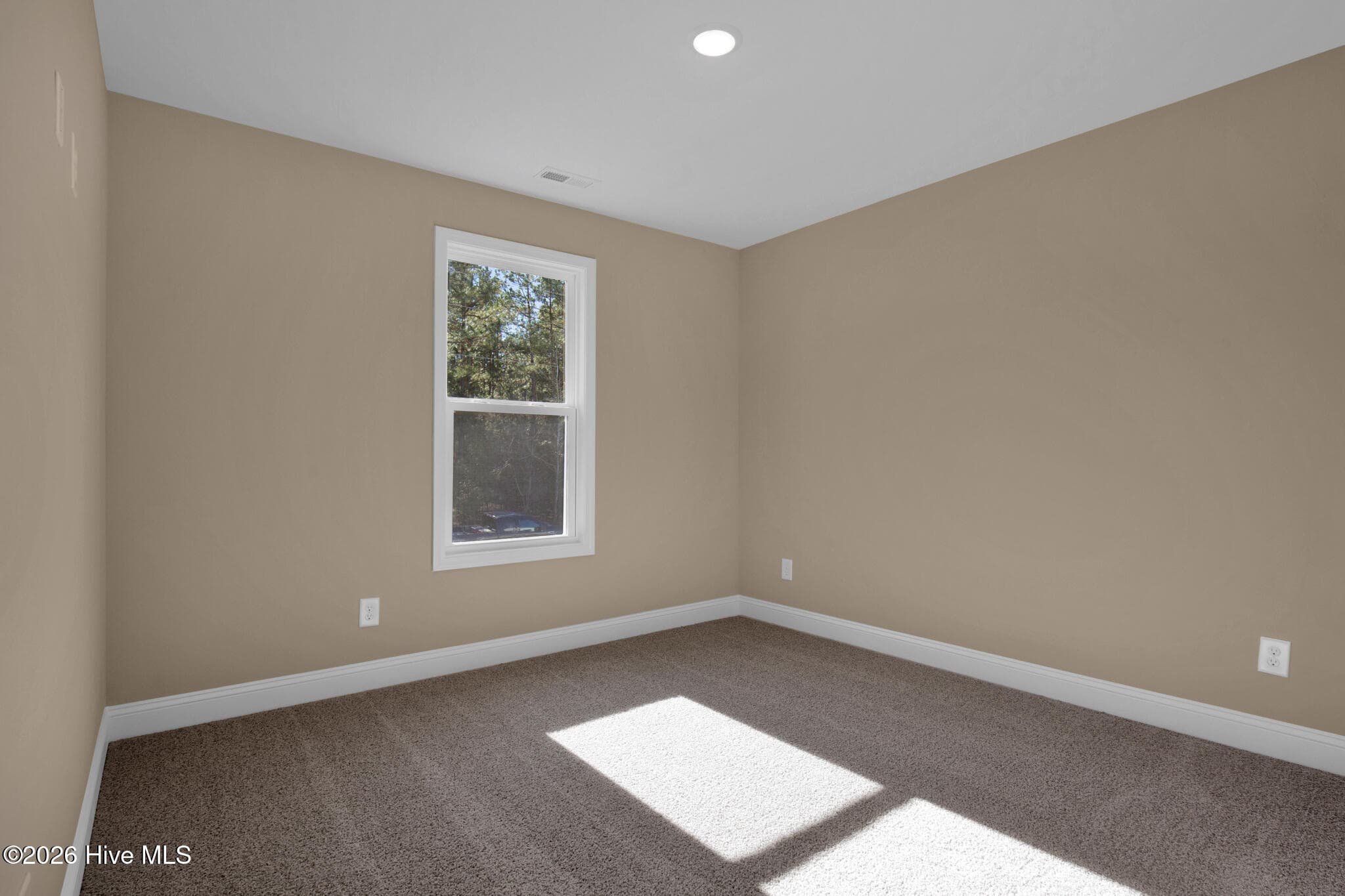 Single Family Residence at 161 Merle Road, Pinebluff, NC 28373, photo 2 of 3