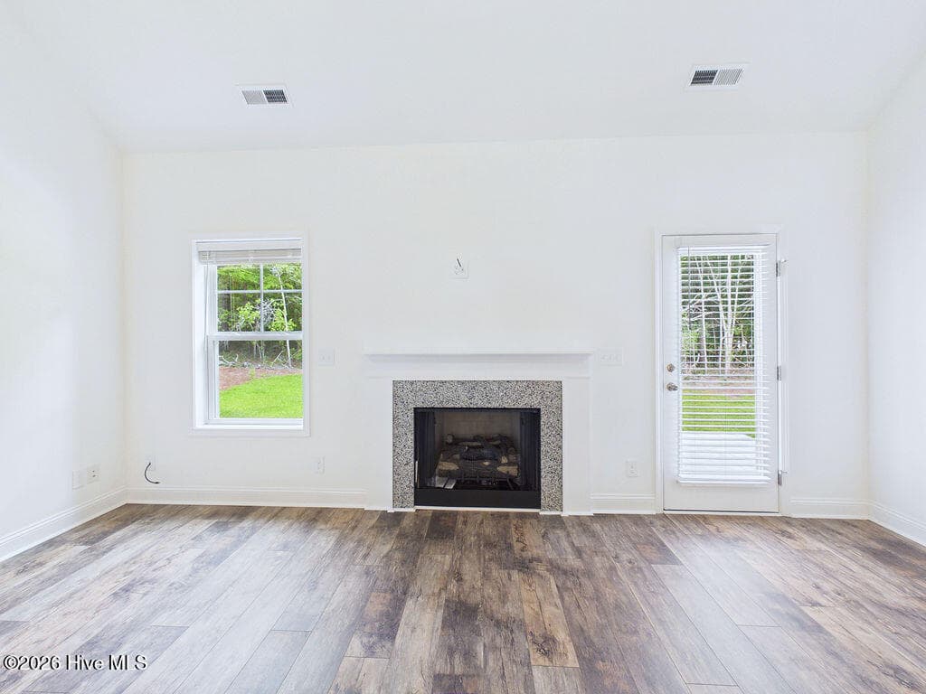 TELLURIDE LOT 04 - 'Berton' - 221 Telluride Court, Aberdeen, NC 28315