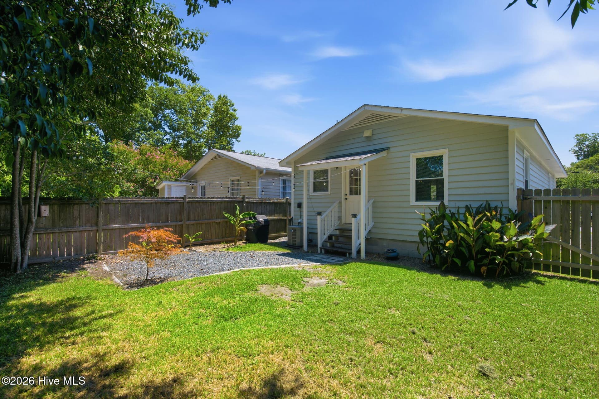 Single Family Residence at 1921 Hudson Drive, Wilmington, NC 28403, photo 29 of 40