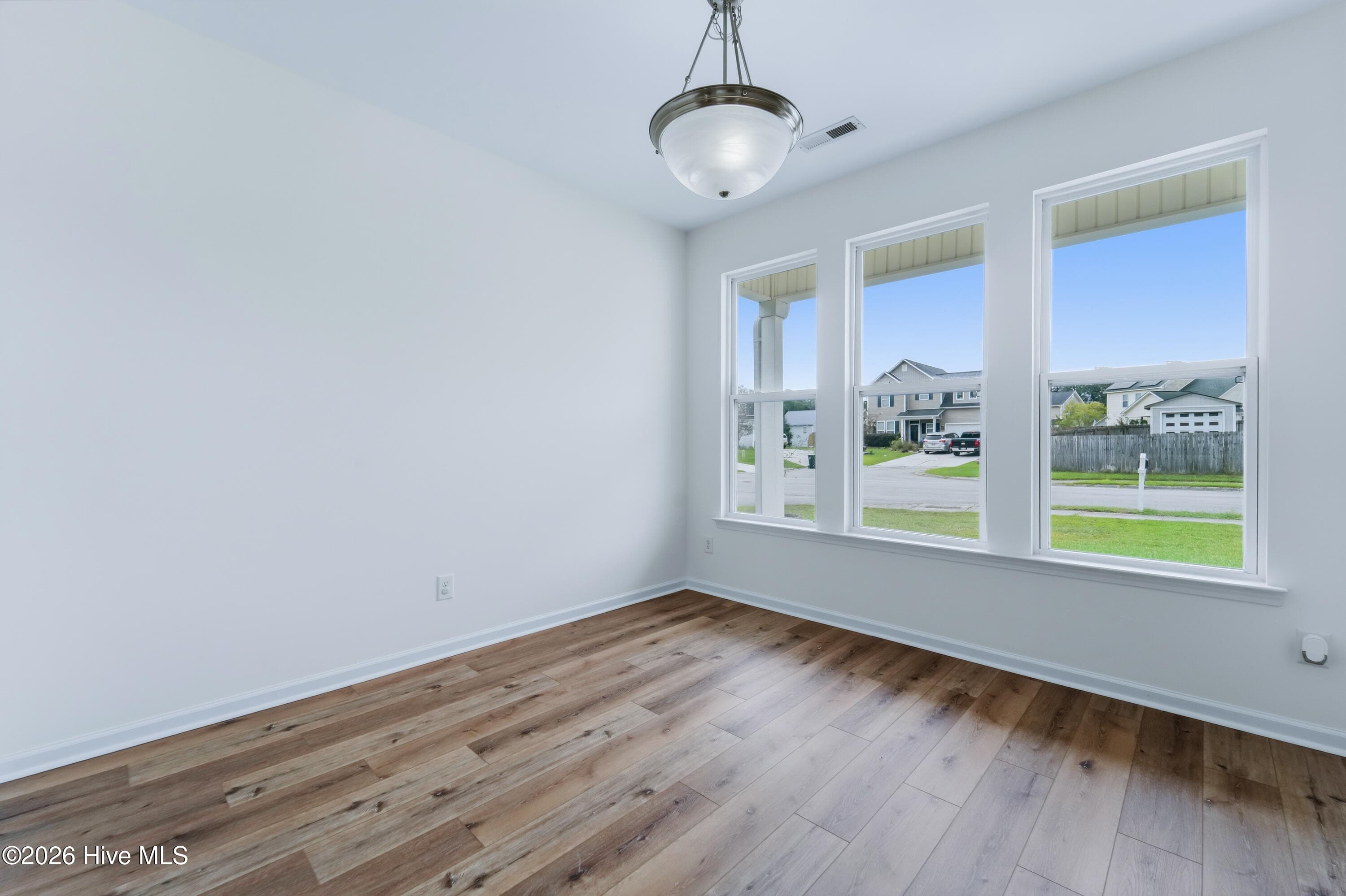 Single Family Residence at 103 Forsythia Court, Jacksonville, NC 28546, photo 12 of 48