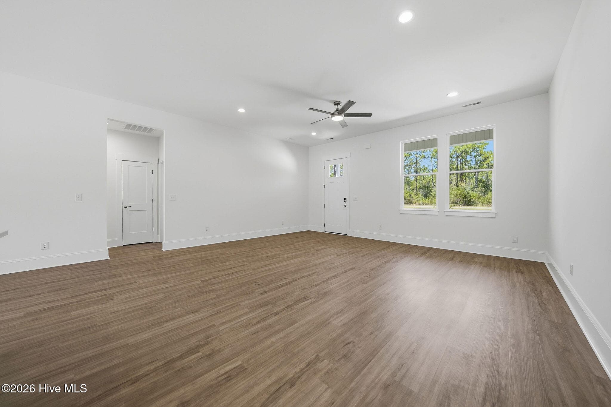 Single Family Residence at 646 E Boiling Spring Road, Southport, NC 28461, photo 7 of 44
