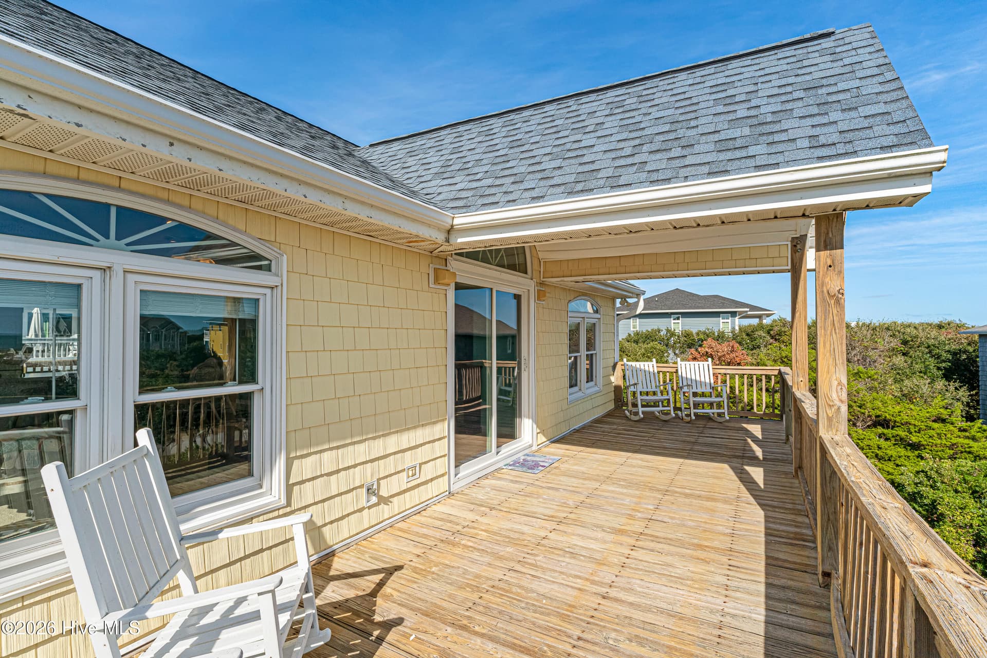 Single Family Residence at 118 Heverly Drive, Emerald Isle, NC 28594, photo 36 of 61
