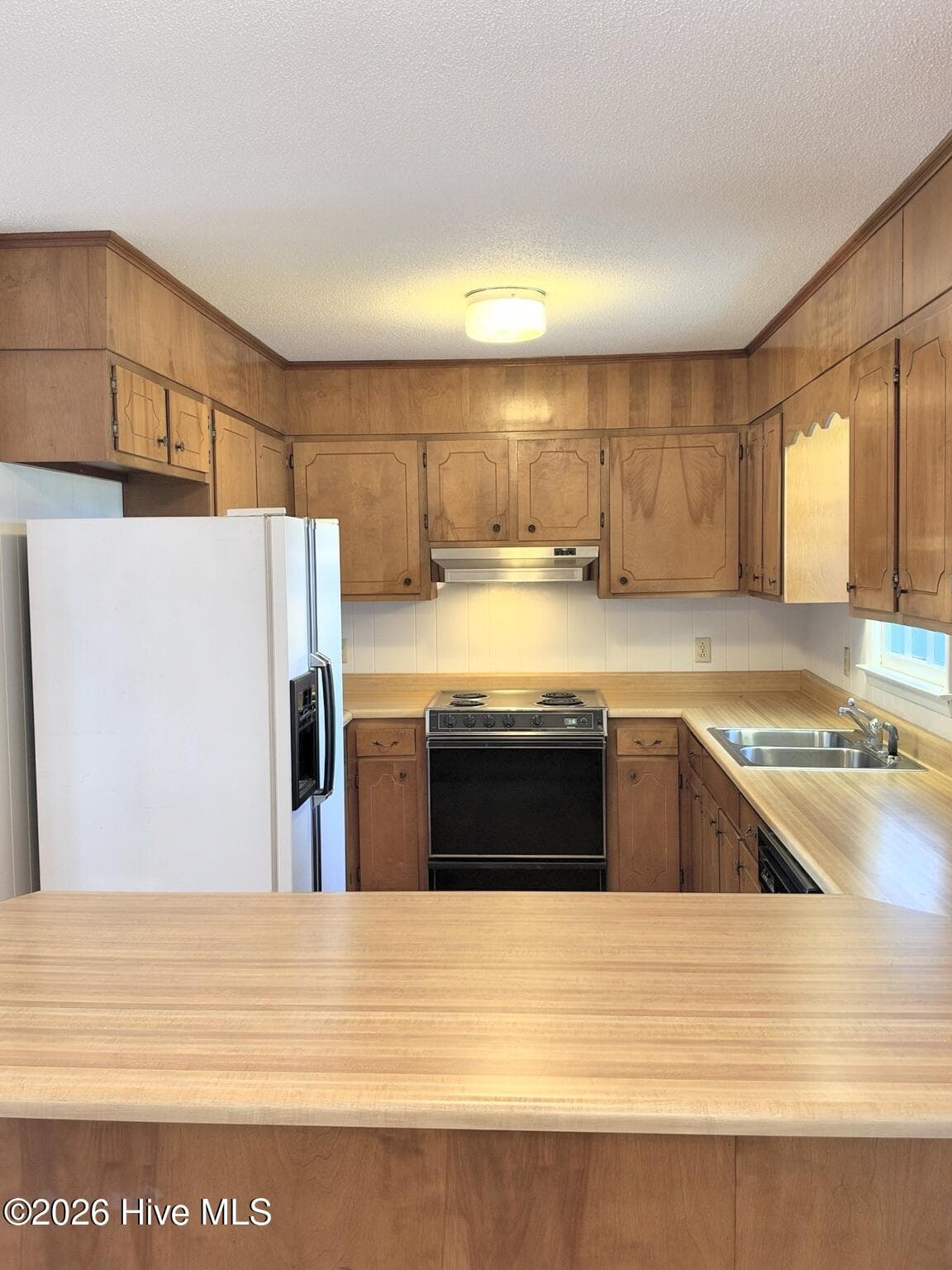 Kitchen - 2292 Browns Church Road, Clinton, NC 28328