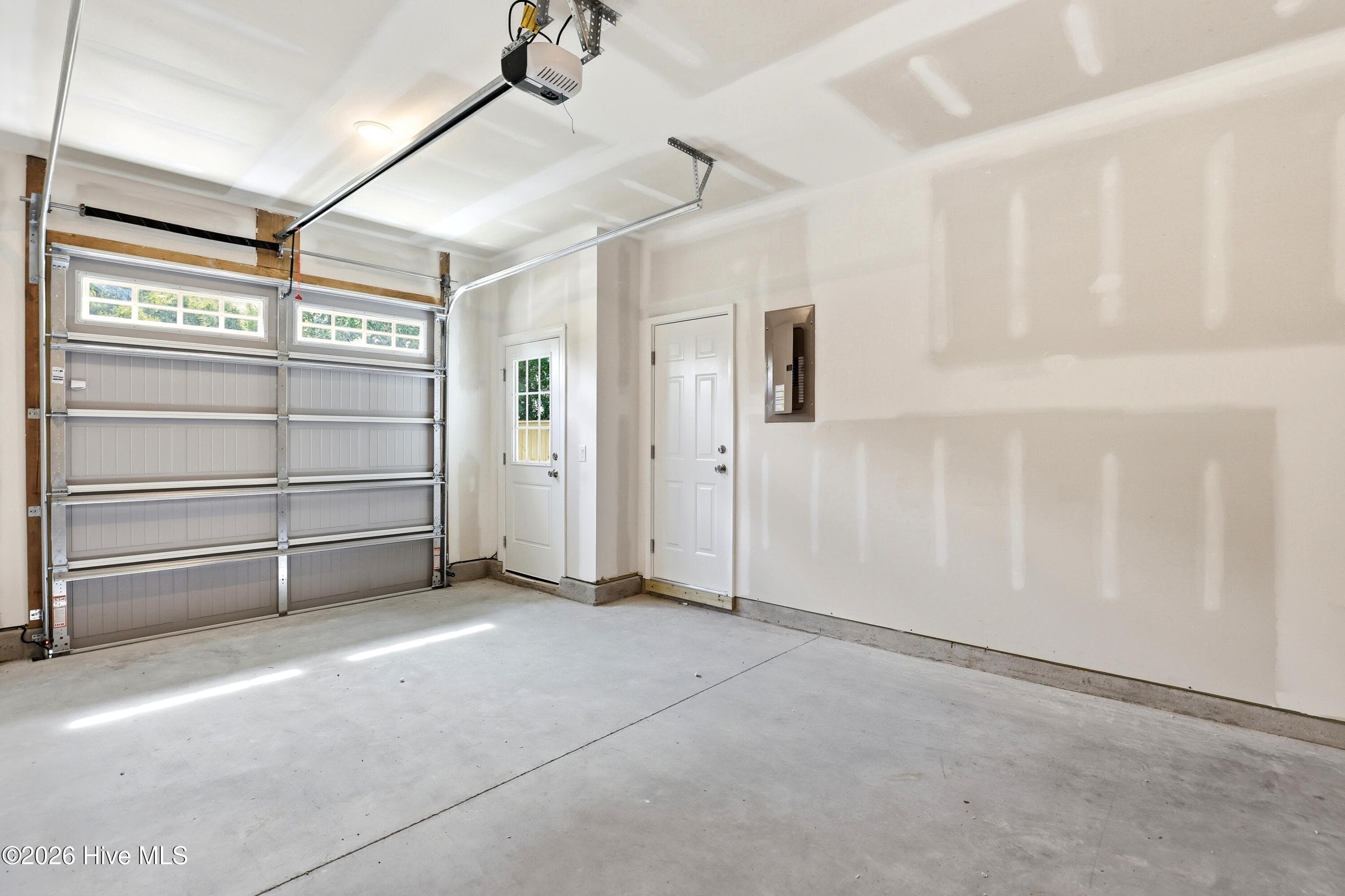 Townhouse at 510 Mcrae Street 102, Wilmington, NC 28401, photo 66 of 77