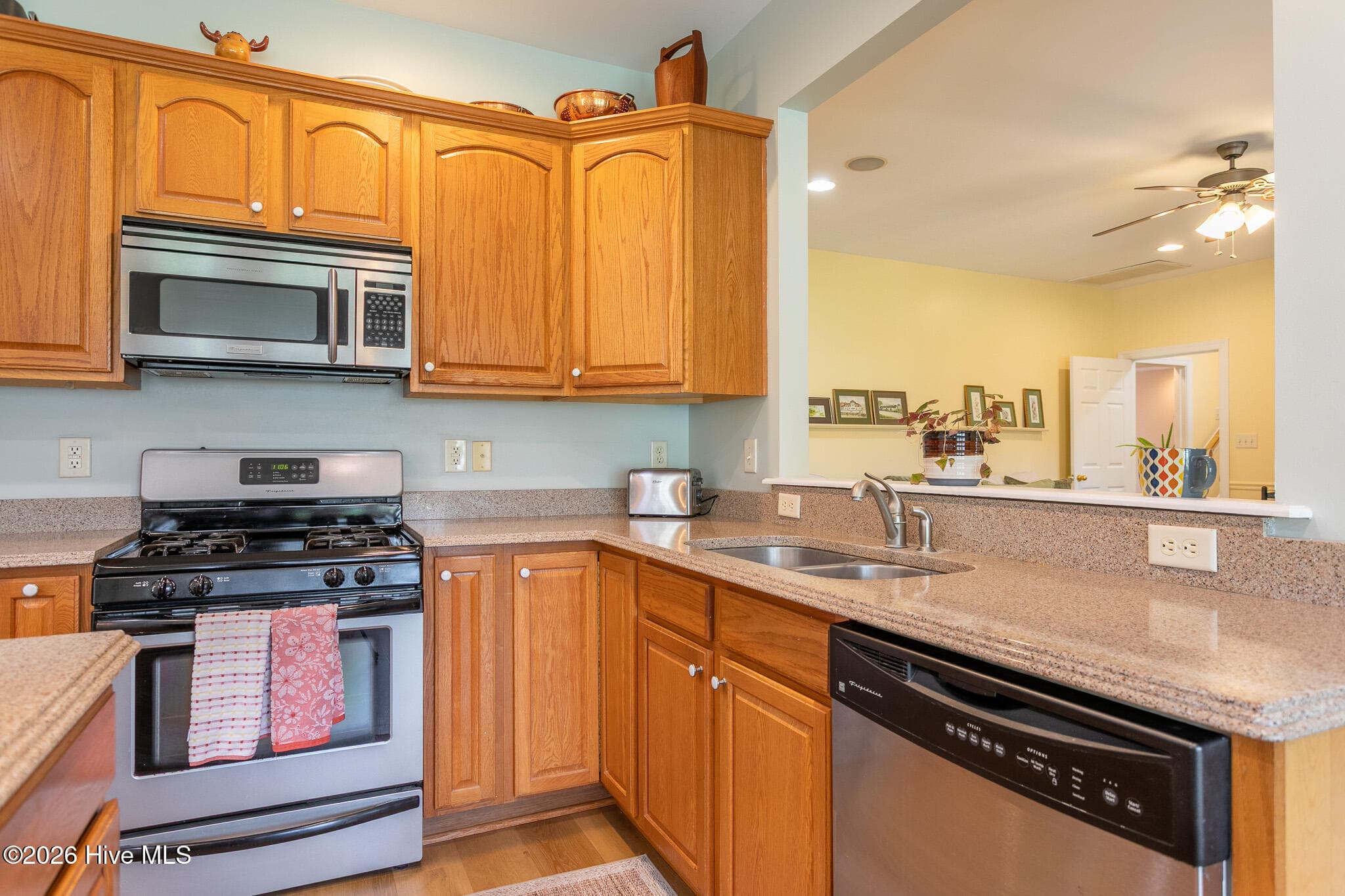 Single Family Residence at 121 Shenandoah River Drive, Hertford, NC 27944, photo 26 of 59