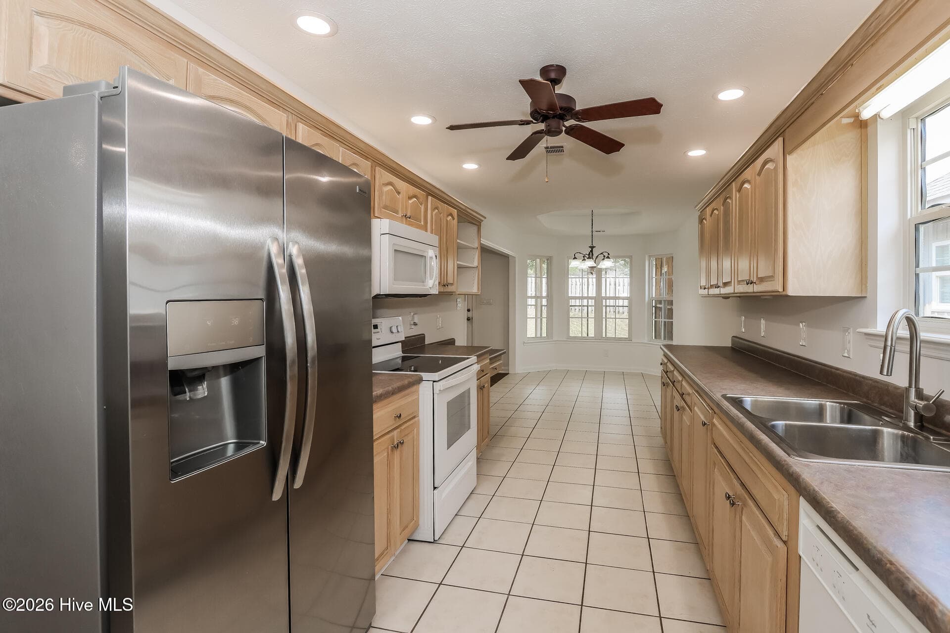 Single Family Residence at 253 Spring Oak Lane, North Augusta, SC 29841, photo 2 of 20