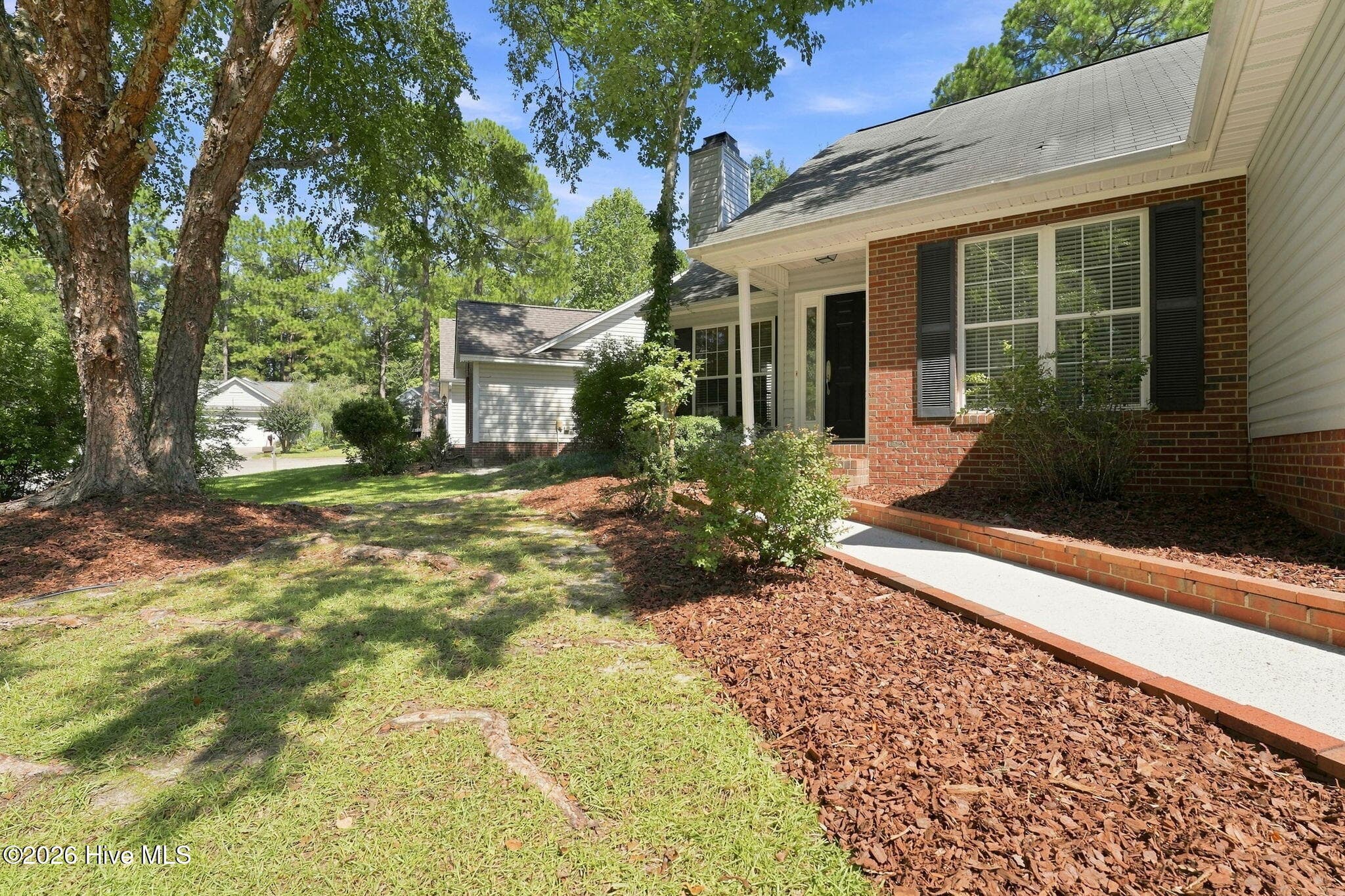 Single Family Residence at 133 Kensington Way, Aberdeen, NC 28315, photo 4 of 38