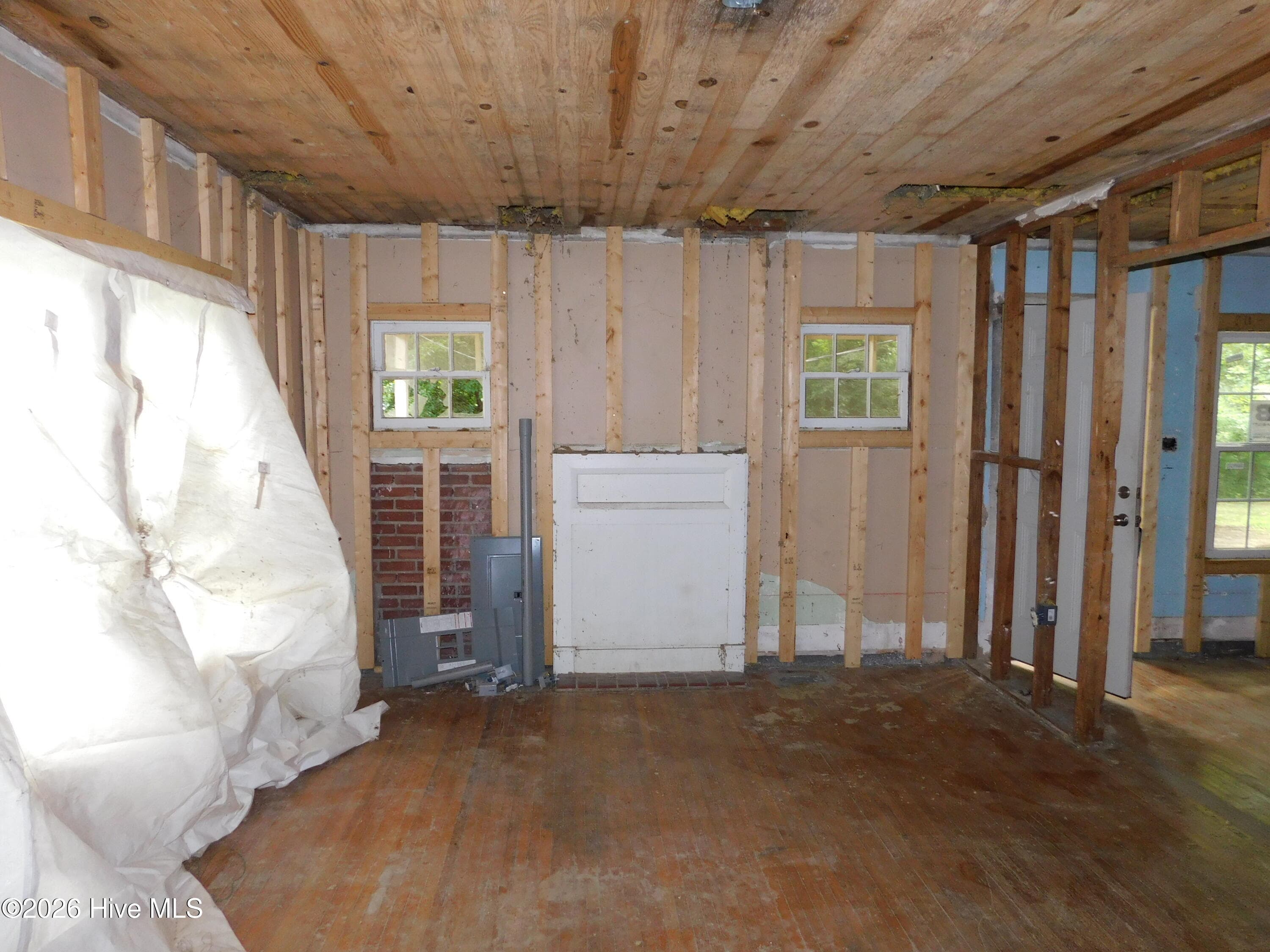 Single Family Residence at 7 First Street, Laurinburg, NC 28352, photo 8 of 20
