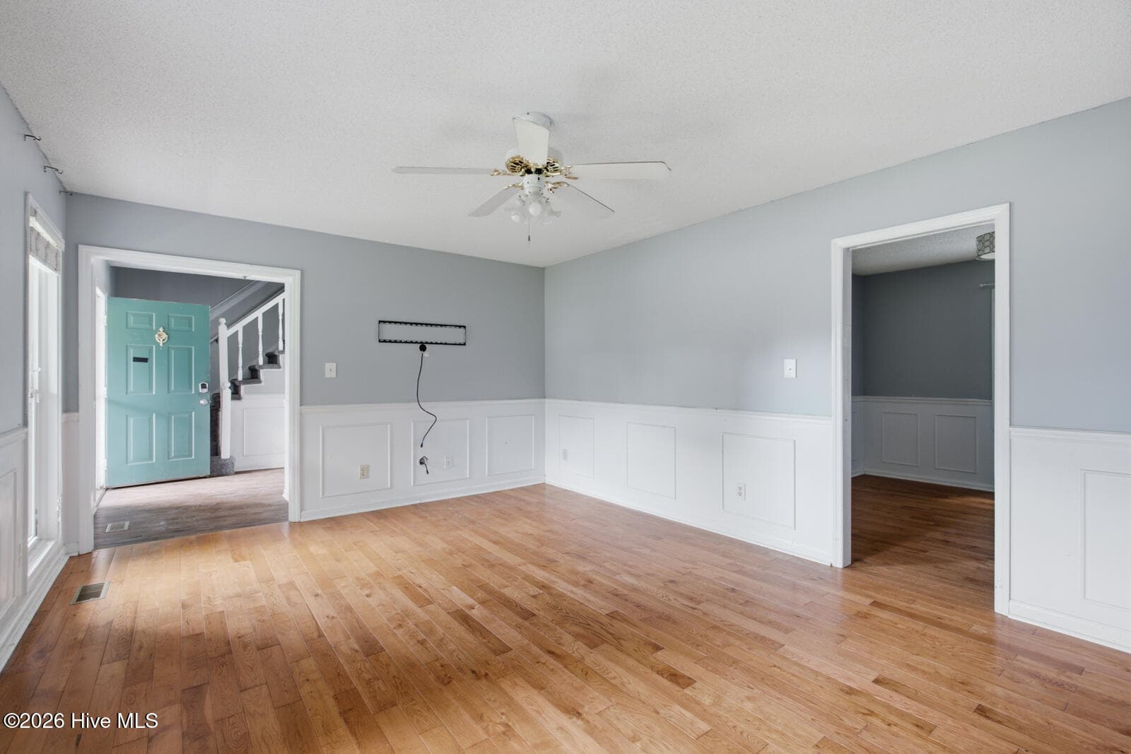 Single Family Residence at 106 Broken Oak Court, Jacksonville, NC 28540, photo 6 of 31