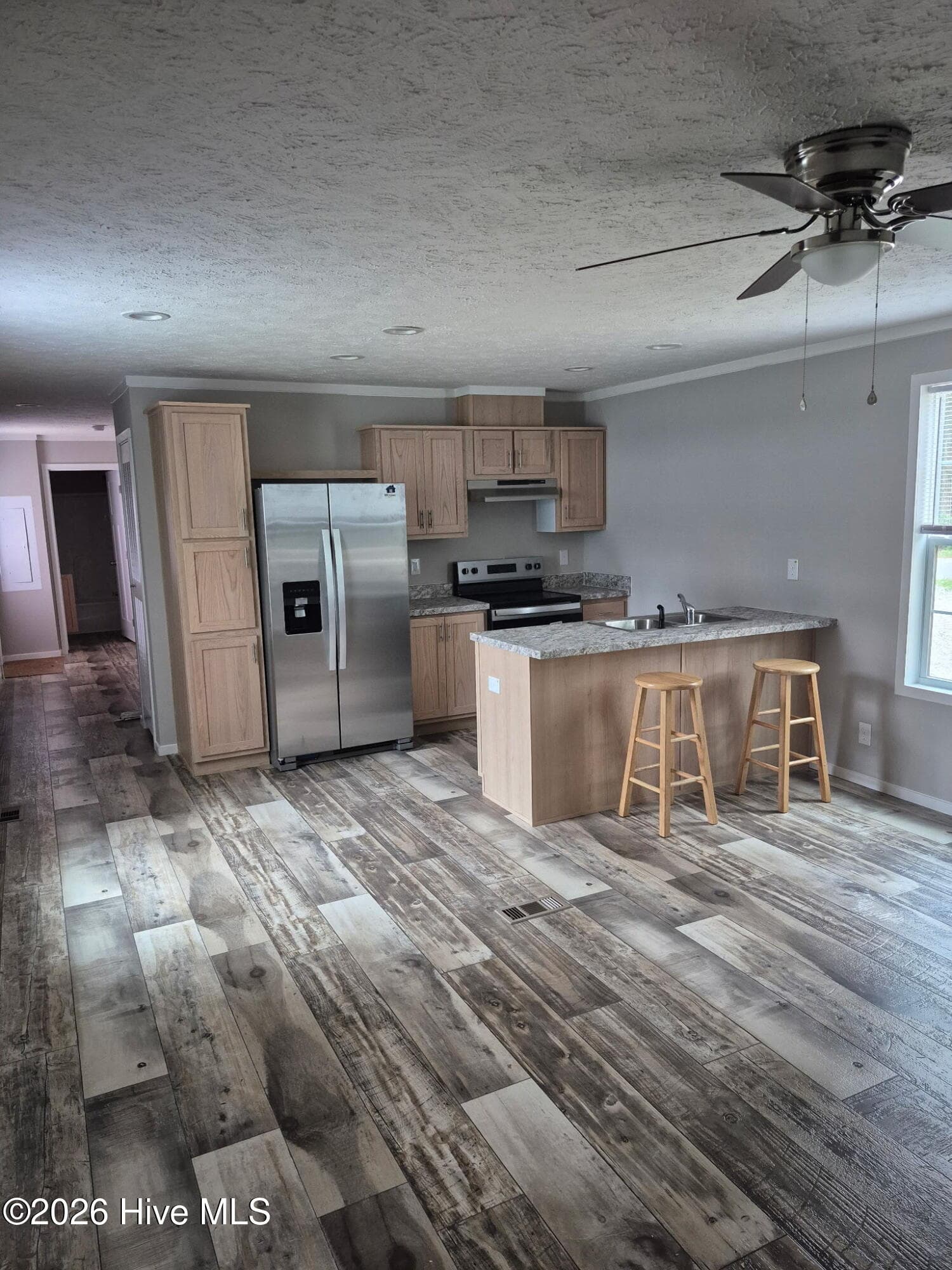 Manufactured Home at 1136 French Road, Wilmington, NC 28403, photo 5 of 12