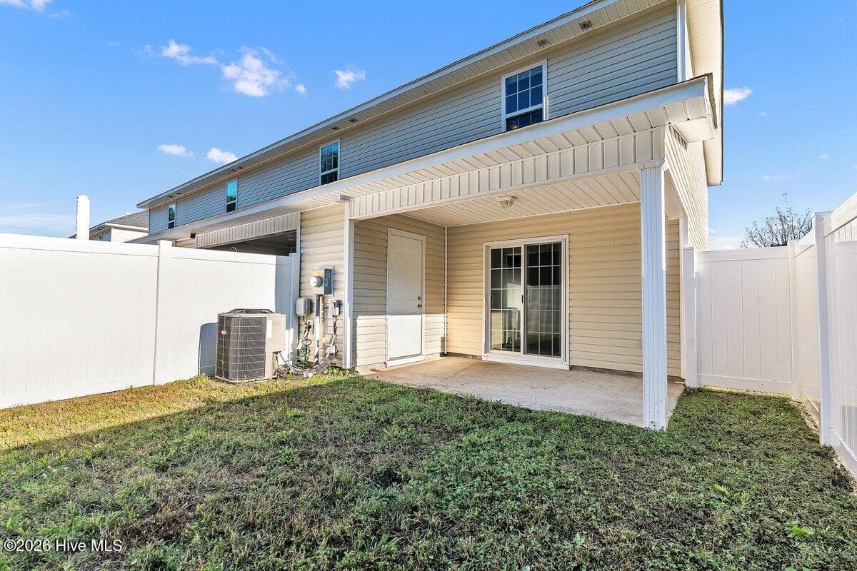 Townhouse at 133 W Murrow Lane, Jacksonville, NC 28546, photo 53 of 55