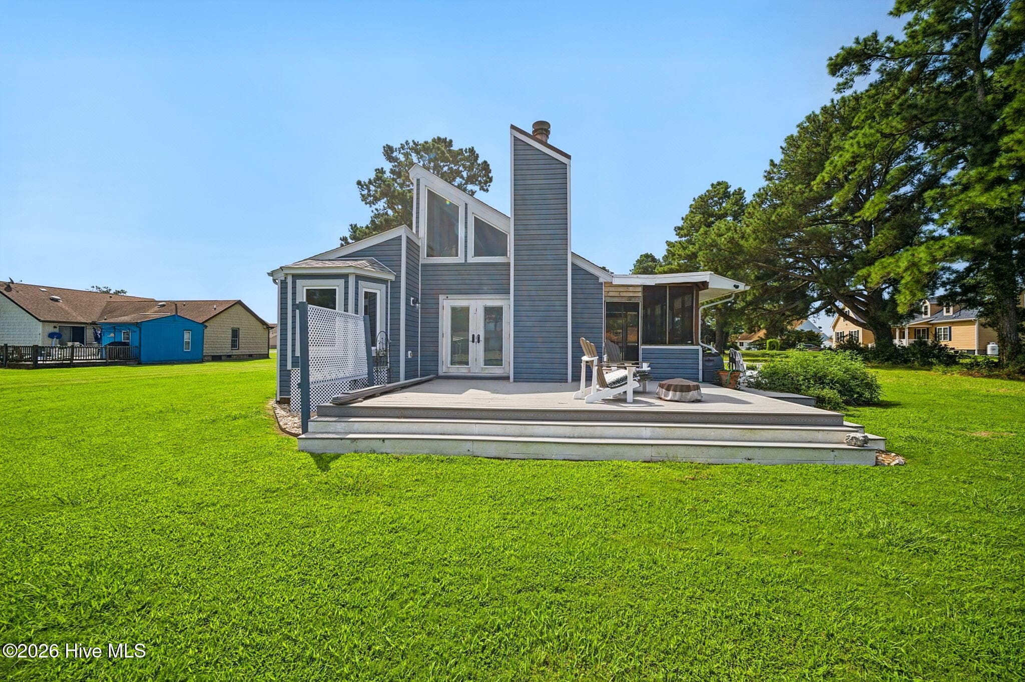 Single Family Residence at 112 Canadian Goose Drive, Currituck, NC 27929, photo 20 of 32