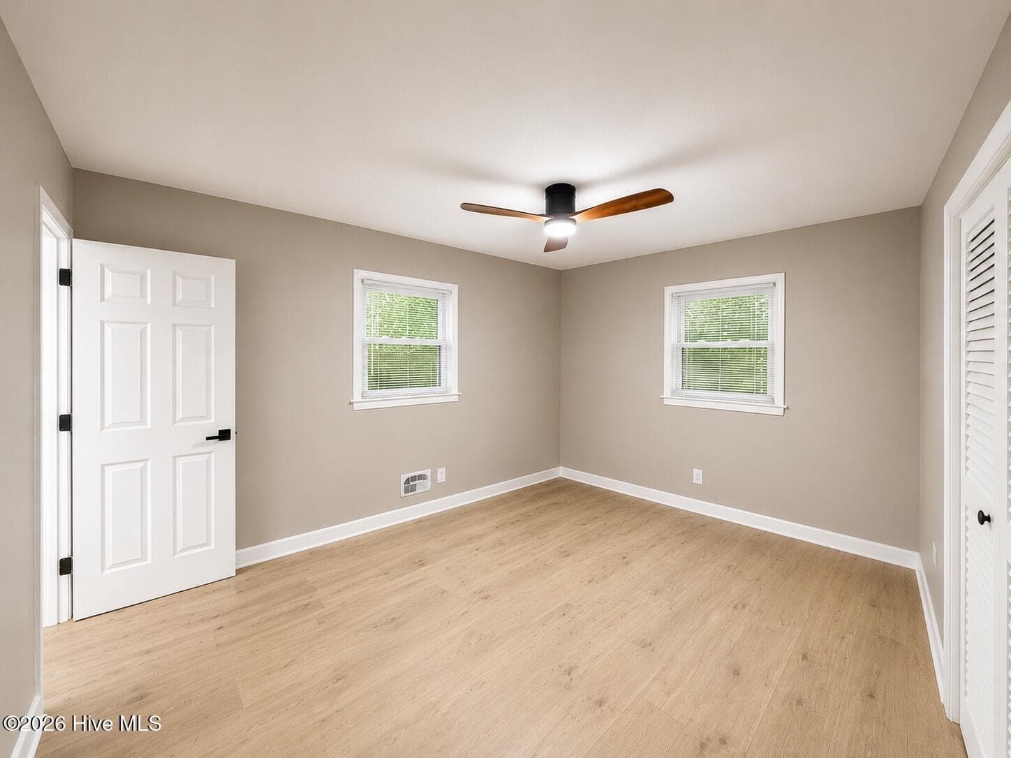 Single Family Residence at 3202 College Road, Wilmington, NC 28412, photo 34 of 45