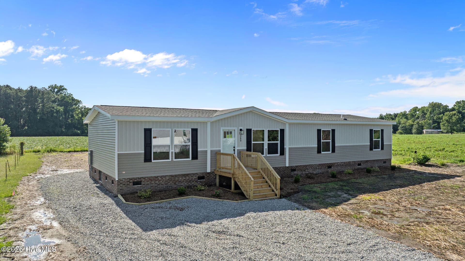 Manufactured Home at 369 Clayton Road, Princeton, NC 27569, photo 3 of 41