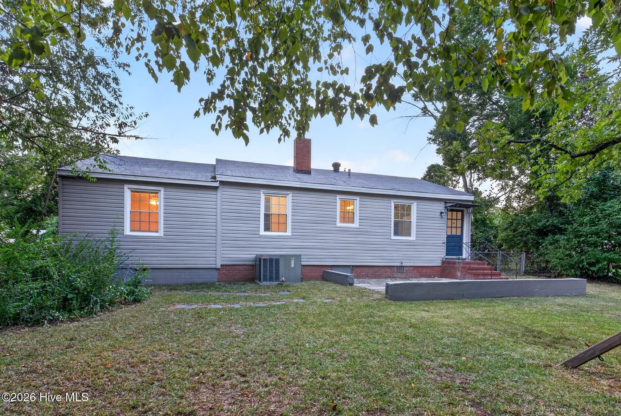 Single Family Residence at 2315 Henry Circle, Augusta, GA 30906, photo 4 of 38