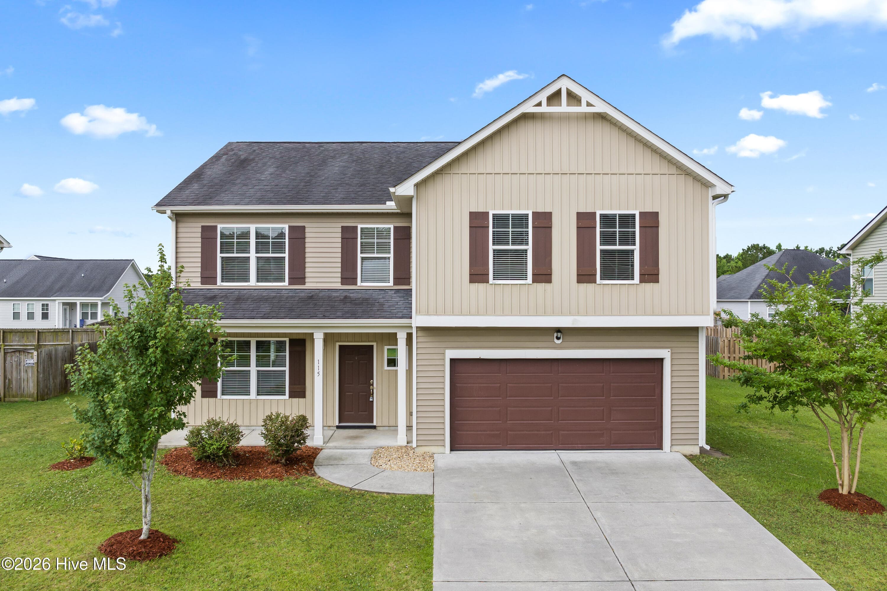 Single Family Residence at 115 Mittams Point Drive, Jacksonville, NC 28546, photo 4 of 59