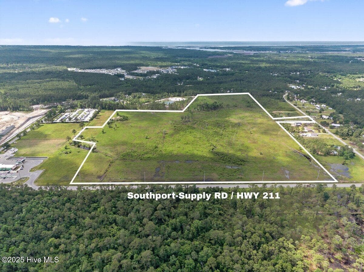 Undeveloped at 1975 Southport Supply Road SE, Bolivia, NC 28422, photo 7 of 8