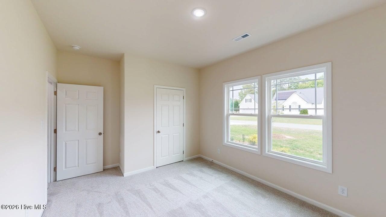 Single Family Residence at 204 Grace'S Farm Road, La Grange, NC 28551, photo 3 of 26
