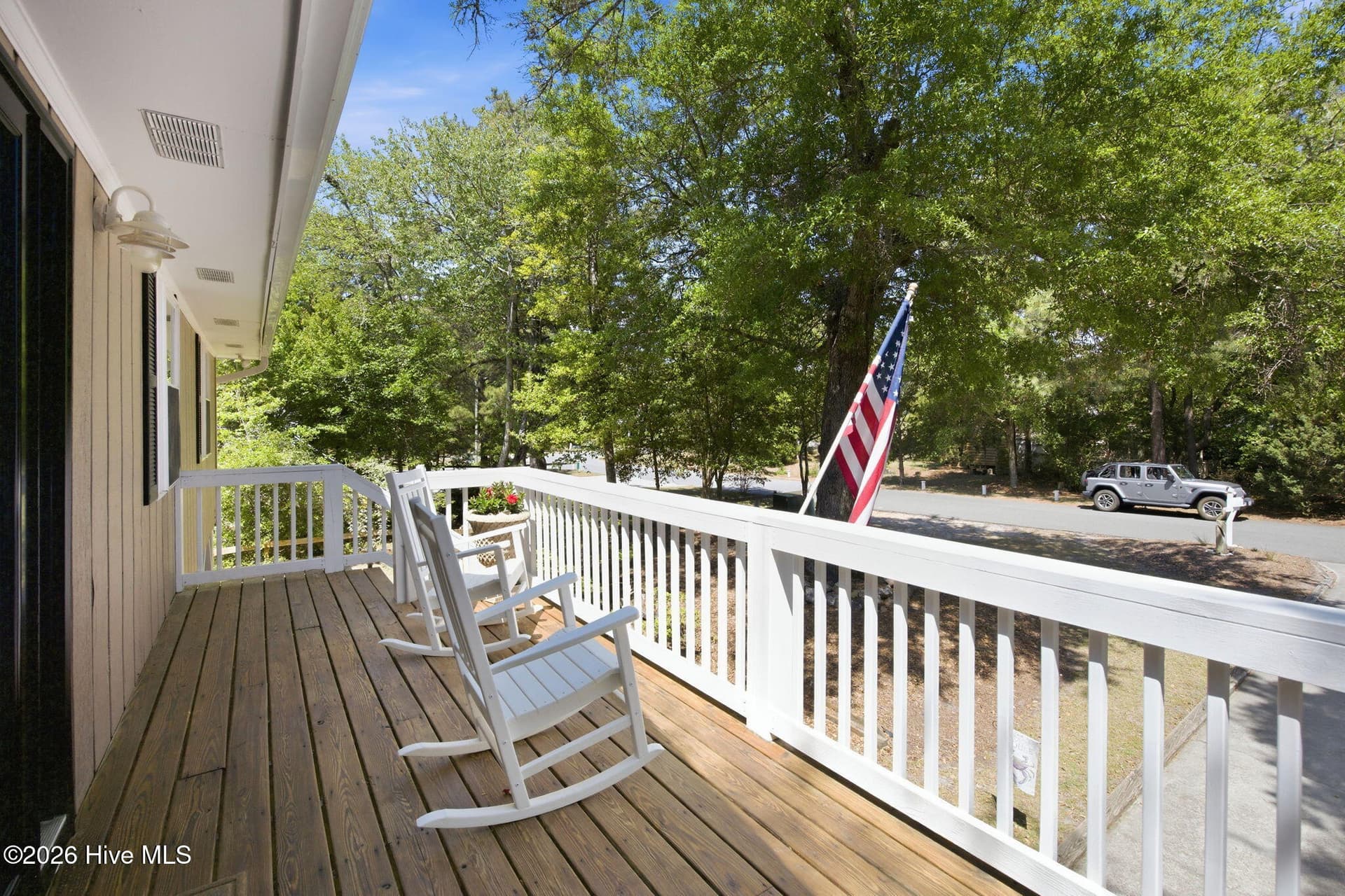 Single Family Residence at 137 Doe Drive, Emerald Isle, NC 28594, photo 5 of 49