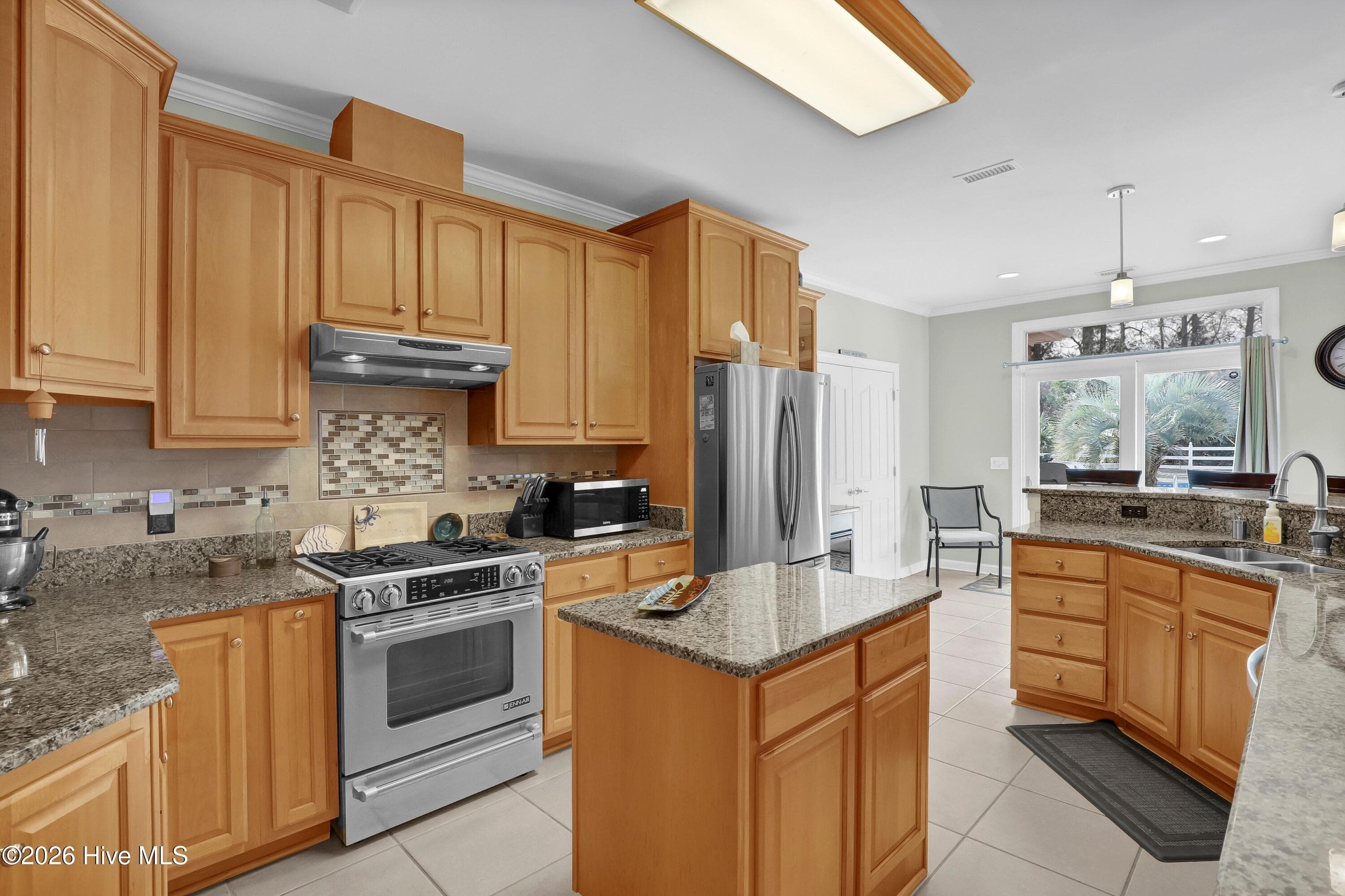 Single Family Residence at 496 Captain Beam Boulevard, Hampstead, NC 28443, photo 15 of 102