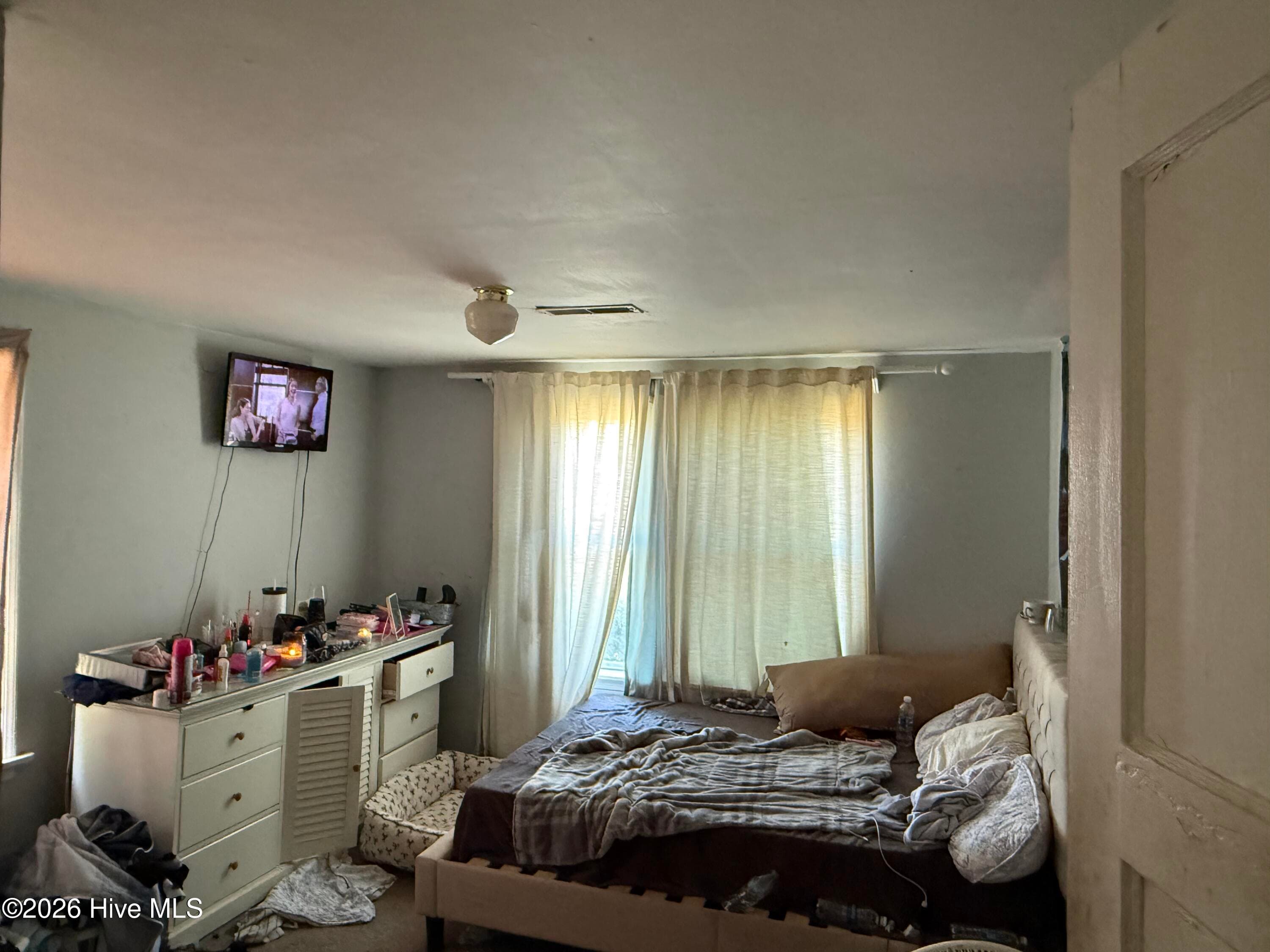 Bedroom 1 - 7864 Caratoke Highway, Powells Point, NC 27966