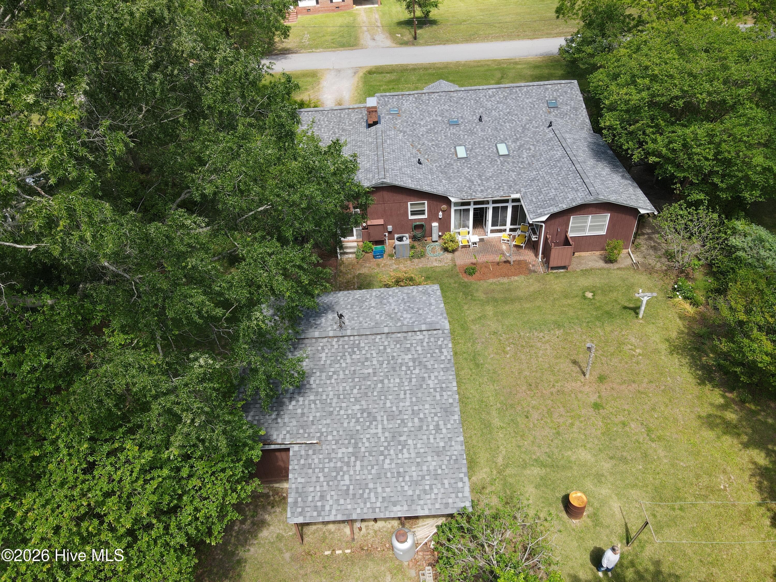 604 W Woodland Avenue, Woodland, NC 27897