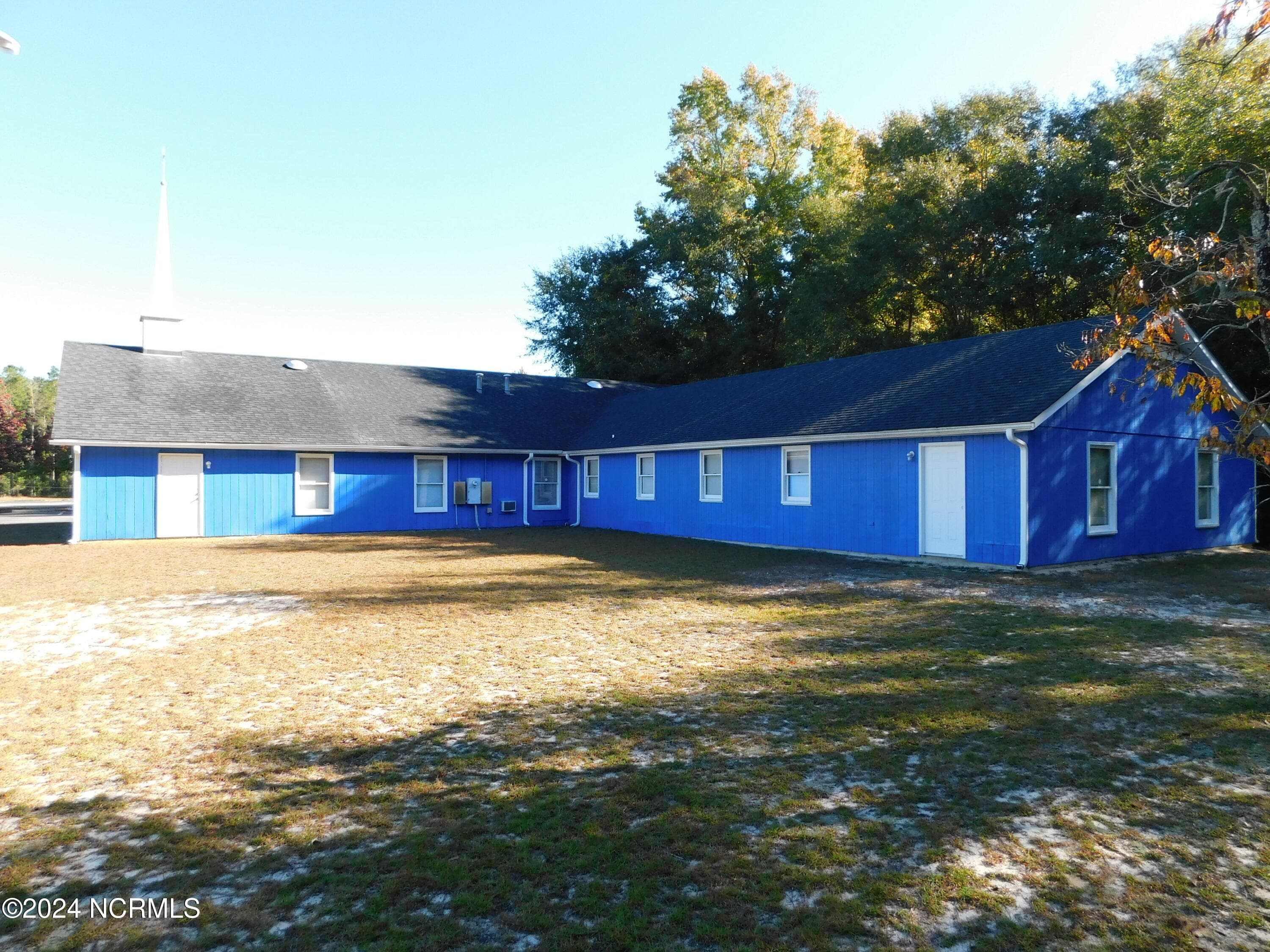 Improved at 11121 Turnpike Road, Laurinburg, NC 28352, photo 10 of 69