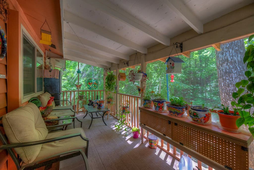 Single Family Residence at 256 Woods Drive, Murphy, NC 28906, photo 5 of 29