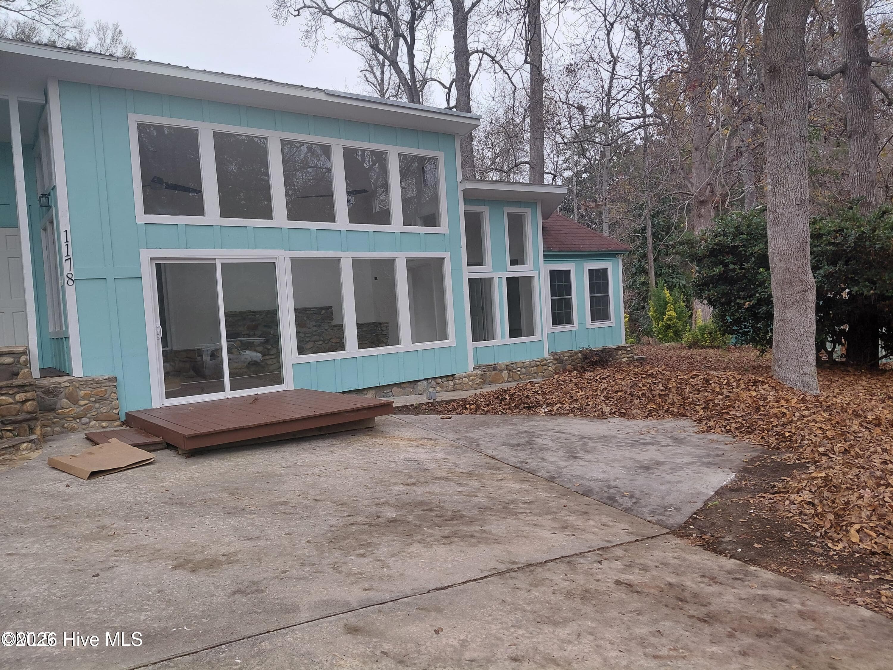 Single Family Residence at 1178 Cyprus Street SW, Supply, NC 28462, photo 3 of 23