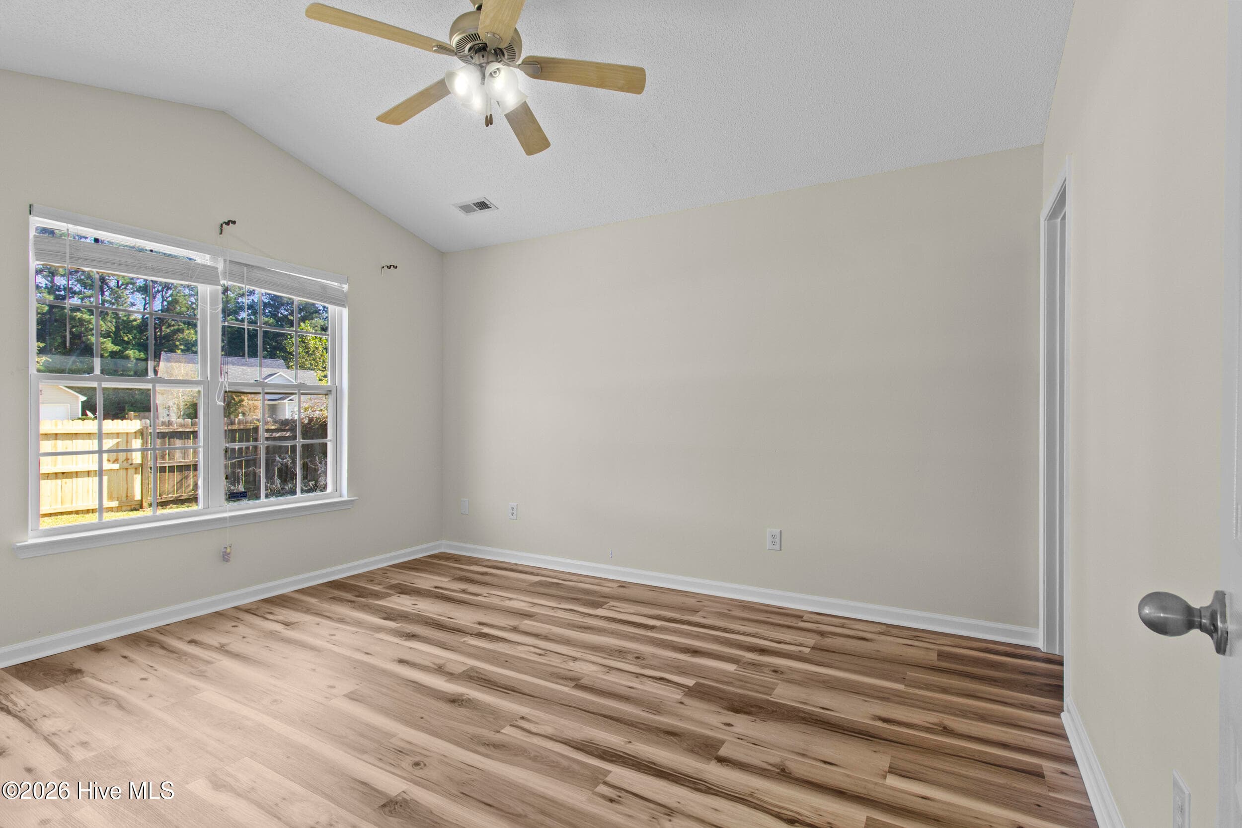 Single Family Residence at 4745 Corena Drive, New Bern, NC 28562, photo 19 of 25