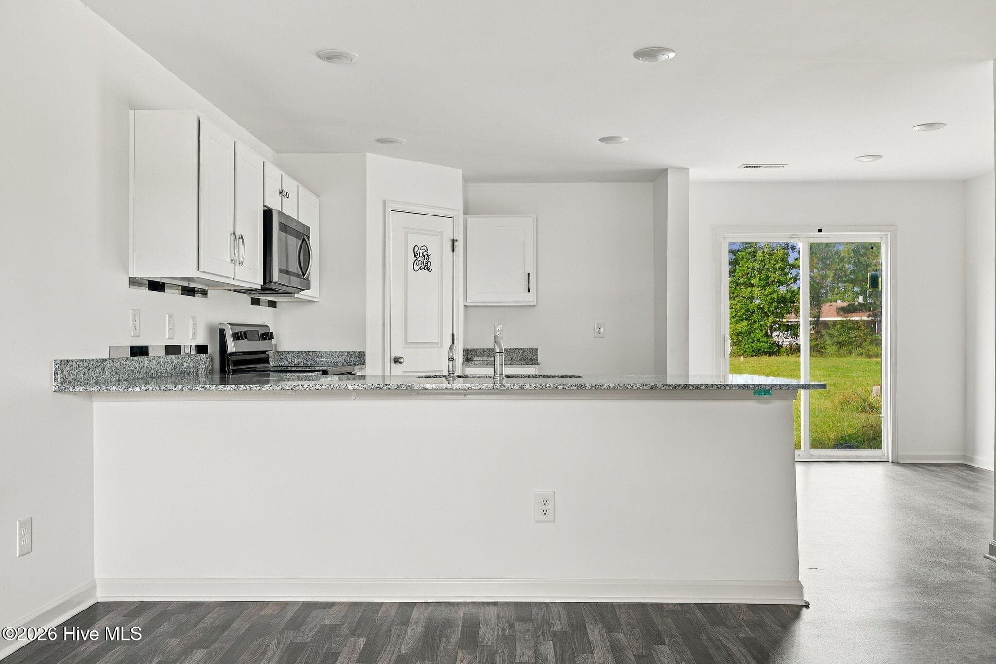 Single Family Residence at 3380 Danfield Drive, Kinston, NC 28504, photo 11 of 42