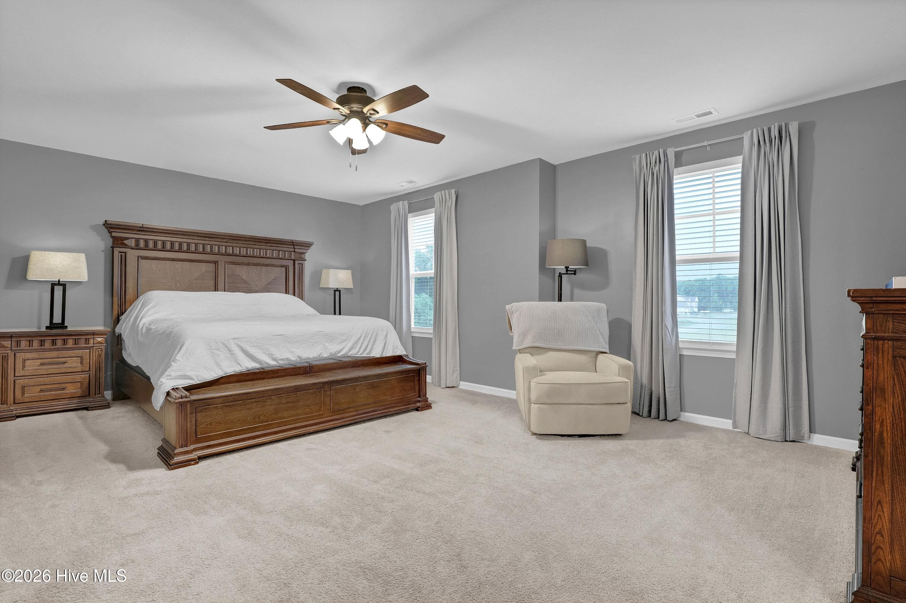Single Family Residence at 111 Colonial Heights Drive, Hampstead, NC 28443, photo 14 of 31