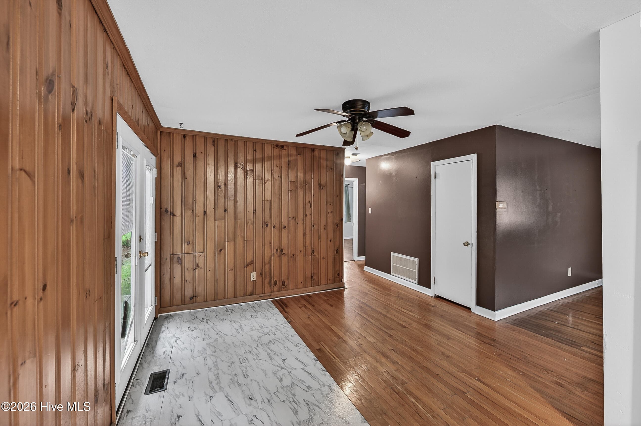 Single Family Residence at 12 Barksdale Drive, Jacksonville, NC 28540, photo 21 of 26