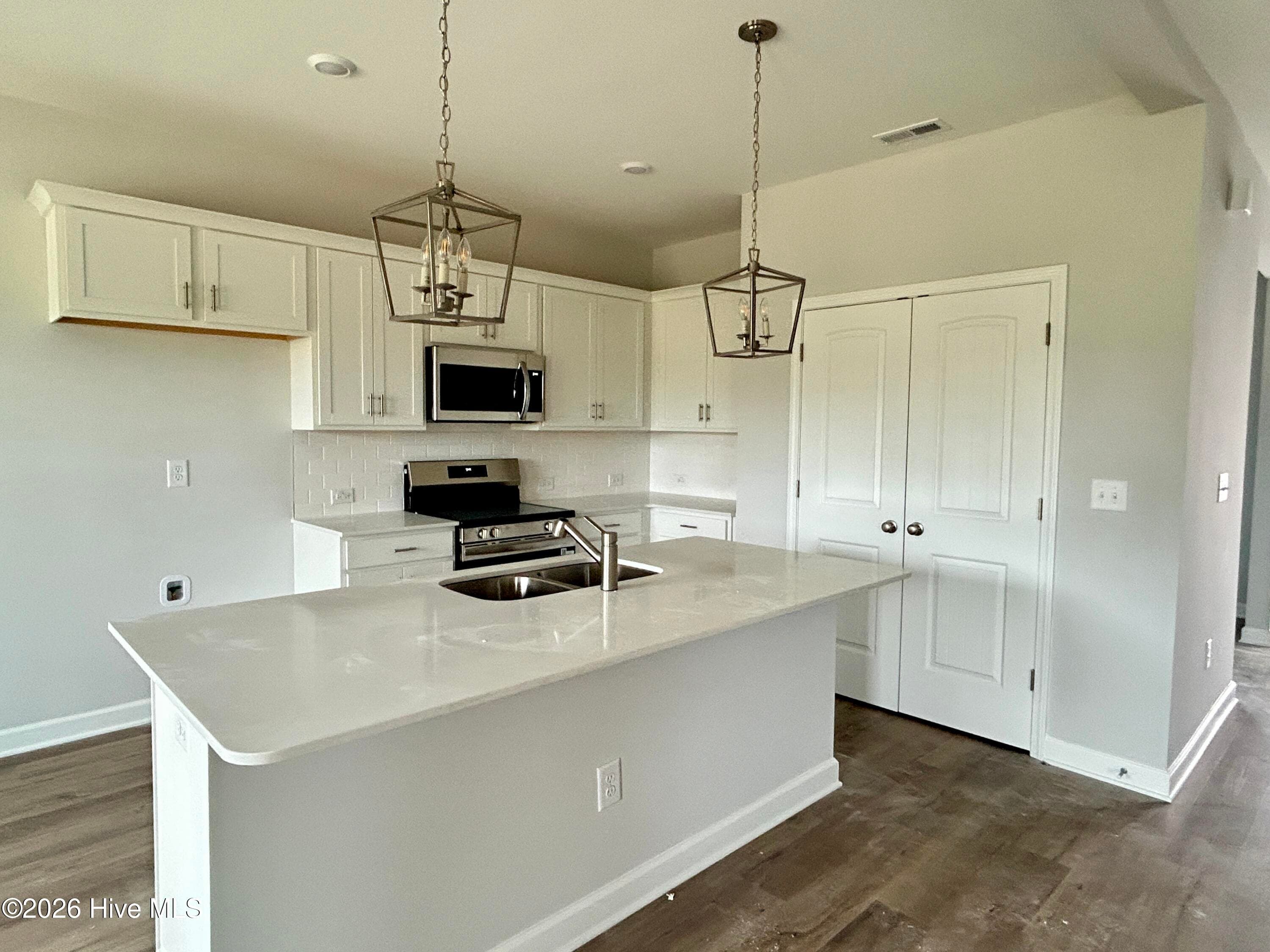 Single Family Residence at 4212 Workman Loop 95, Leland, NC 28451, photo 9 of 50