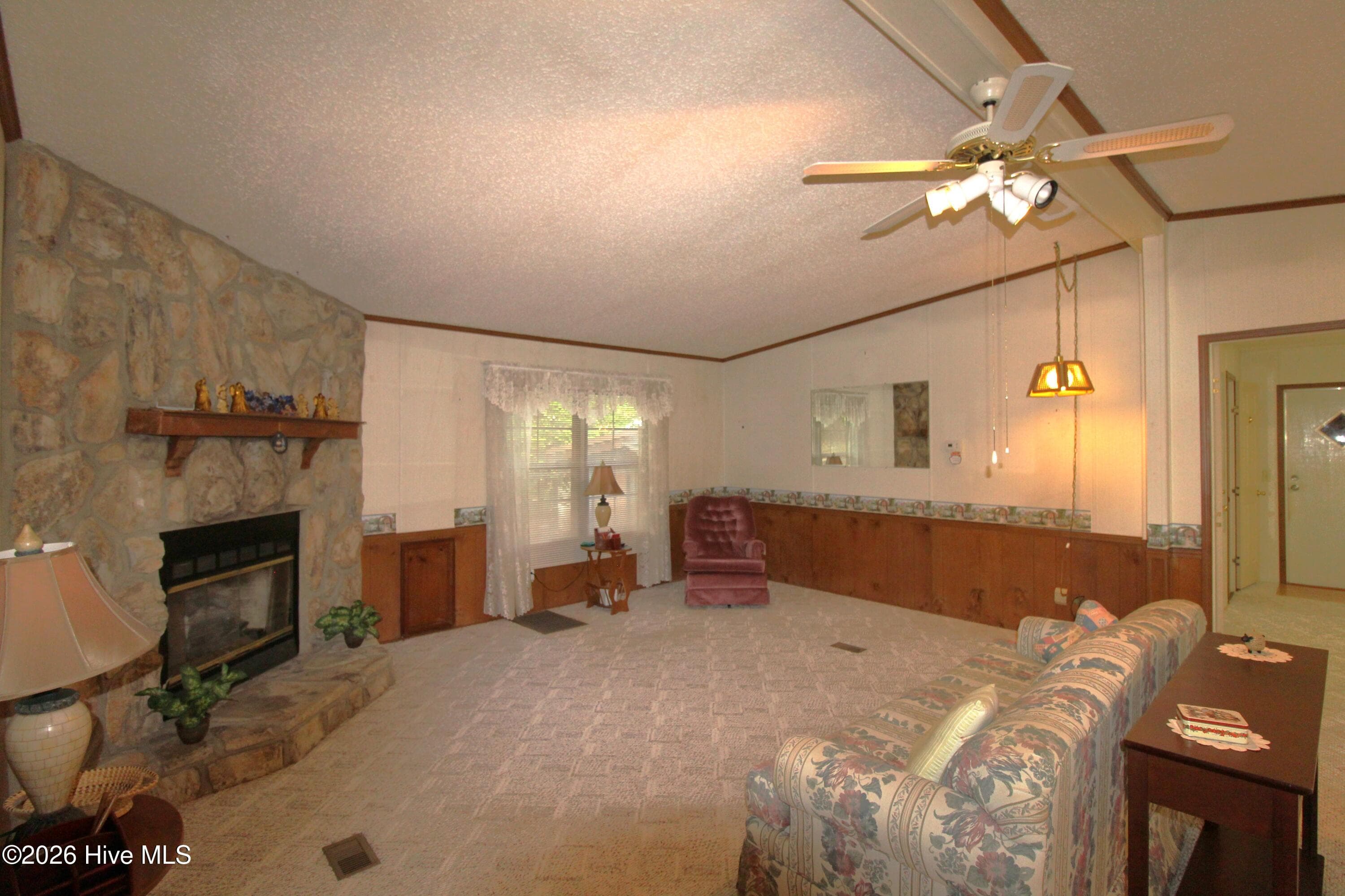 Livingroom - 46 Arthur Ridge, Brasstown, NC 28902