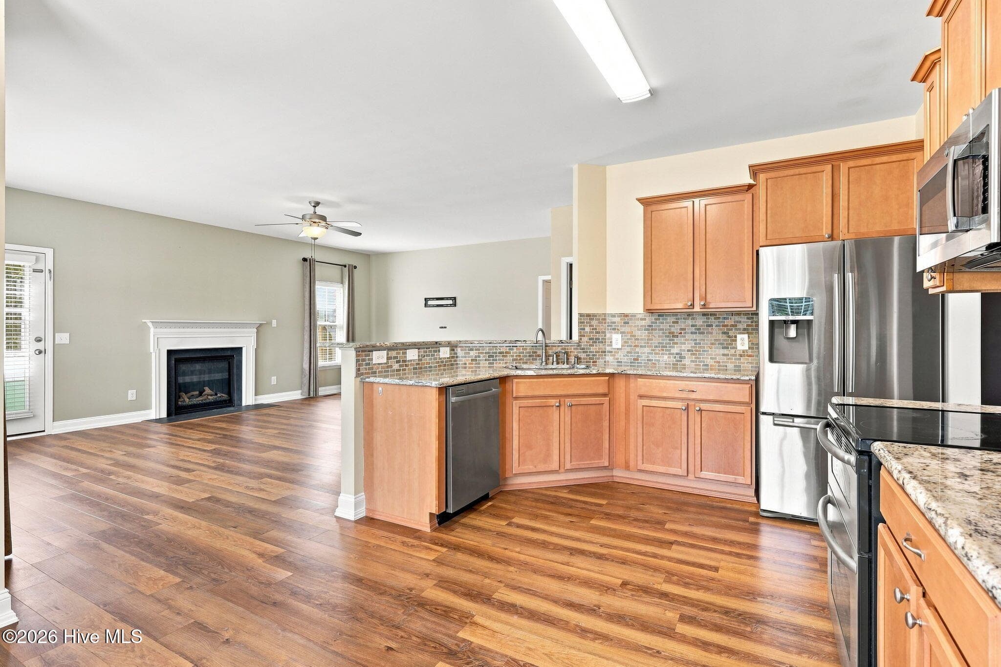 Kitchen - 1284 L Cooper Road, Cameron, NC 28326