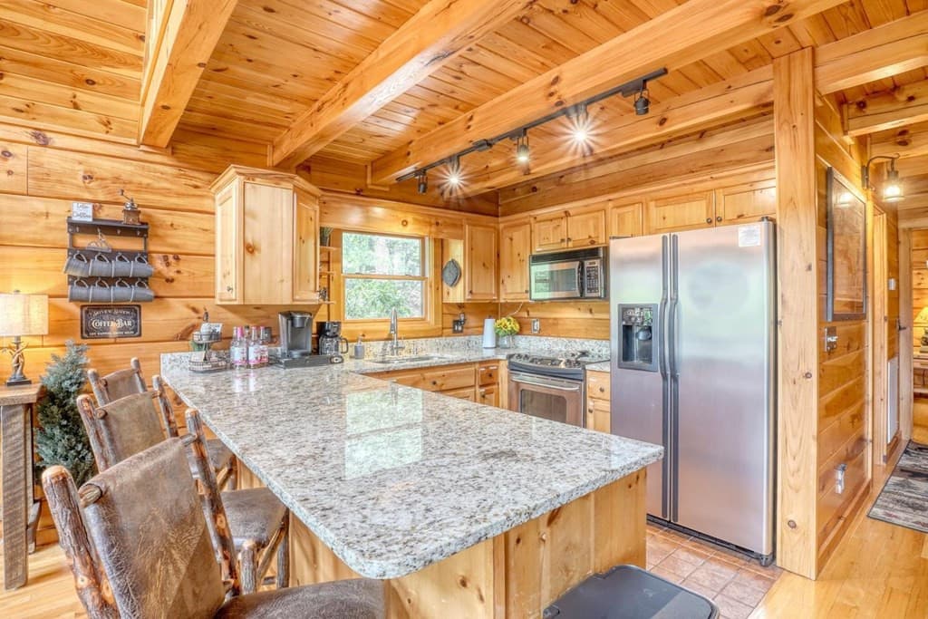 Residential at 145 Skyview Drive, Murphy, NC 28906, photo 10 of 40