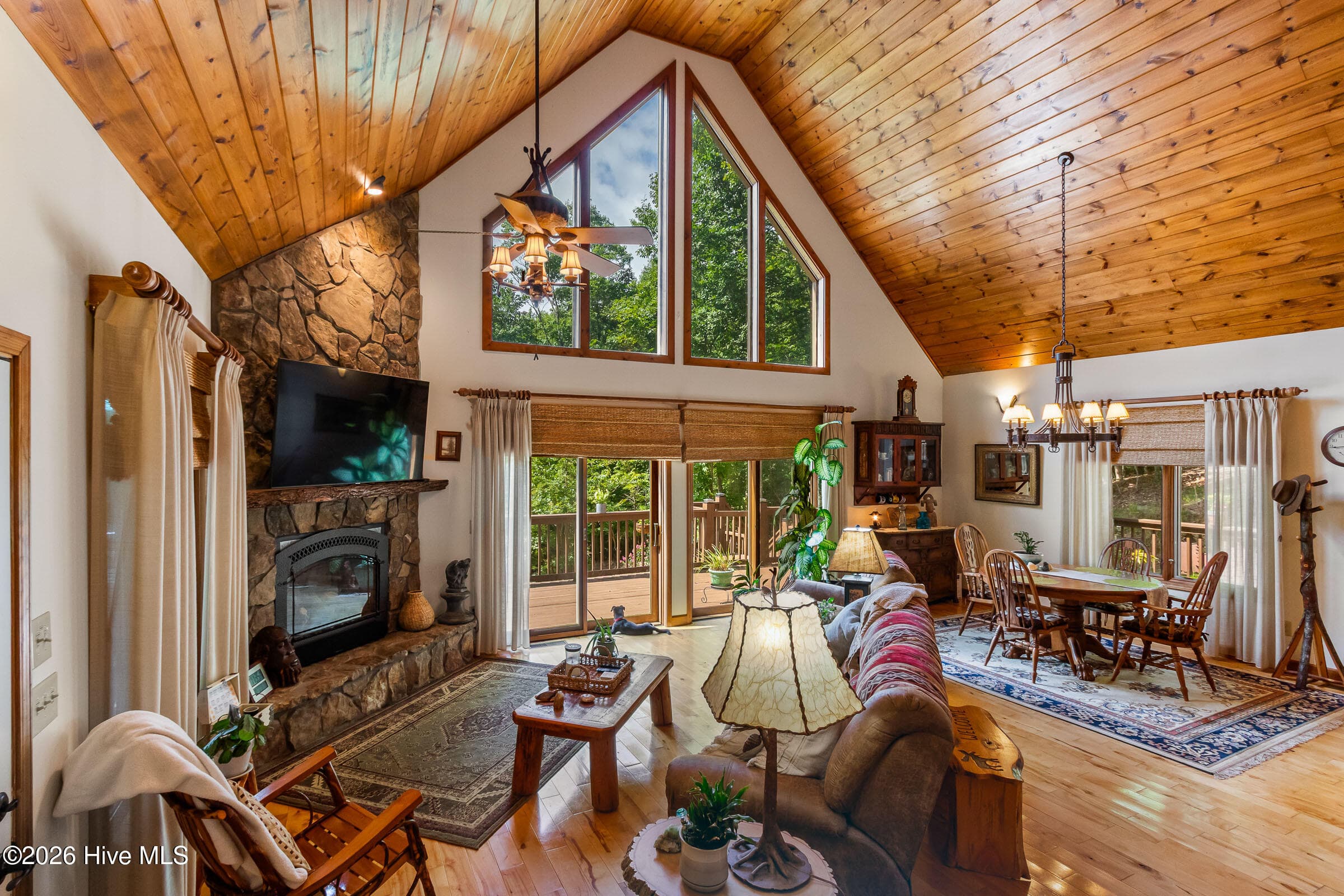 Single Family Residence at 390 Timberwood Hills Road, Murphy, NC 28906, photo 16 of 89