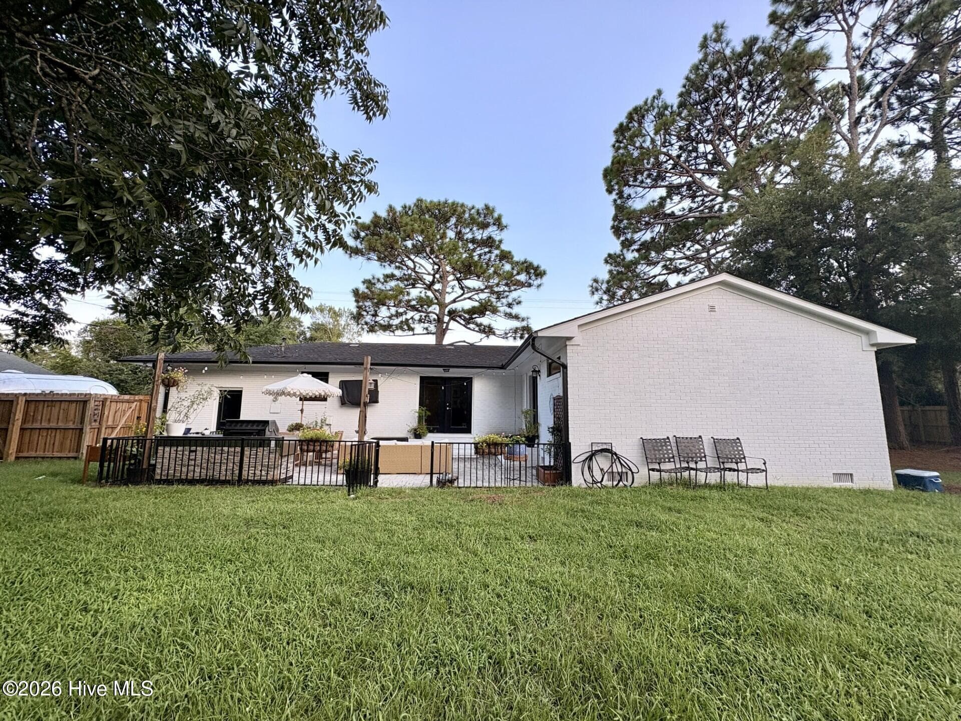 Single Family Residence at 5619 Saint Nicholas Road, Wilmington, NC 28405, photo 26 of 28