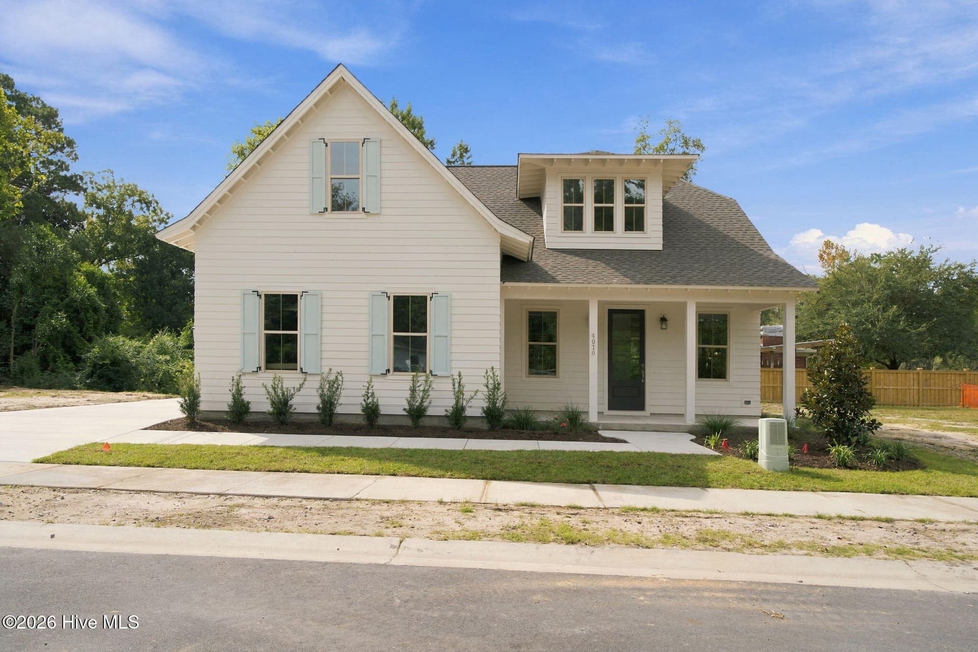 Single Family Residence at 4010 Karma Court, Wilmington, NC 28403, photo 13 of 149