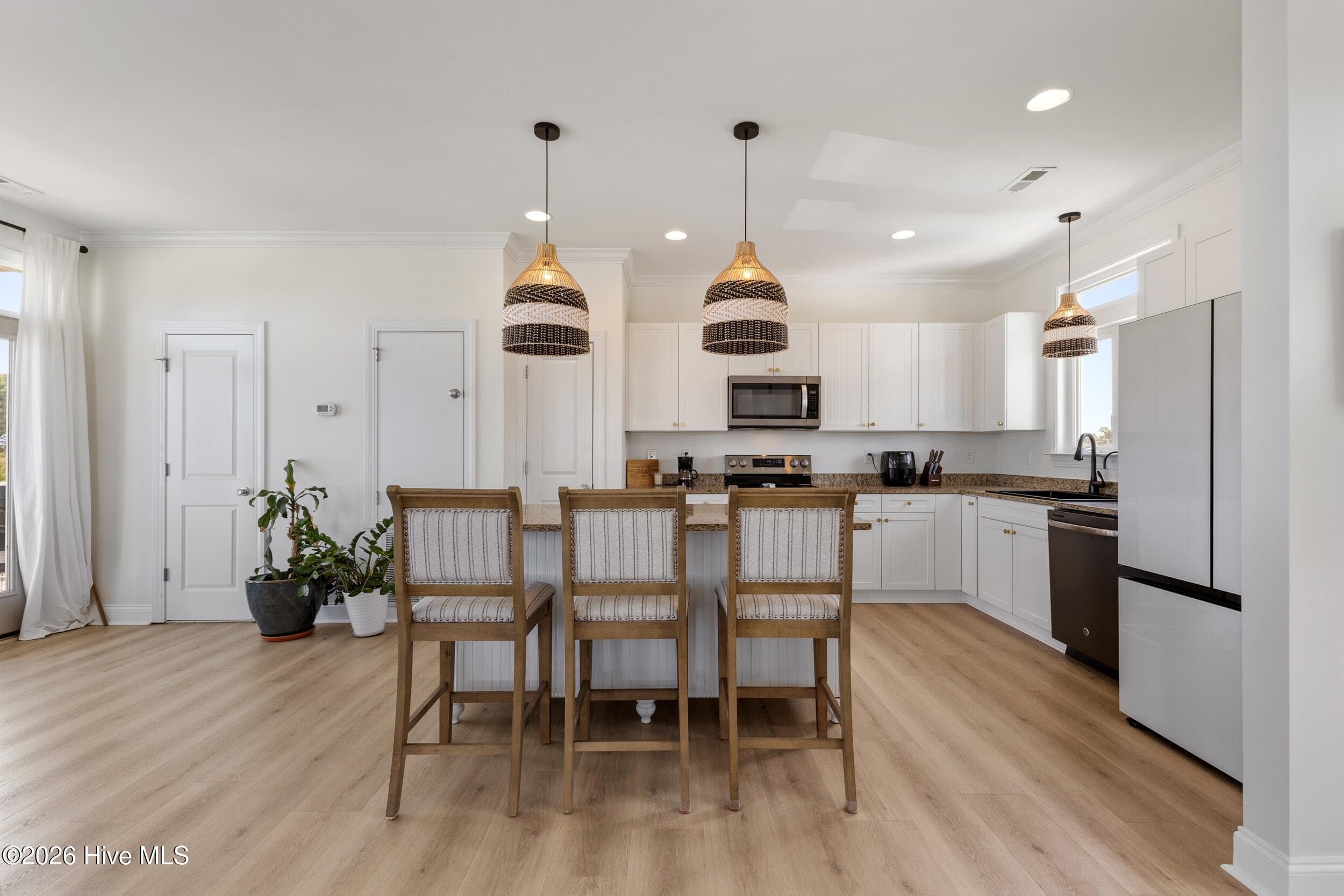 Single Family Residence at 345 Twin Oaks Drive, Hampstead, NC 28443, photo 13 of 50