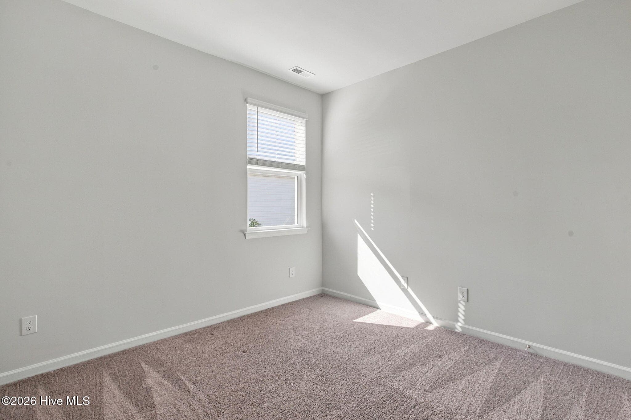 Single Family Residence at 2513 Sandy Banks Lane, Wilmington, NC 28401, photo 25 of 57