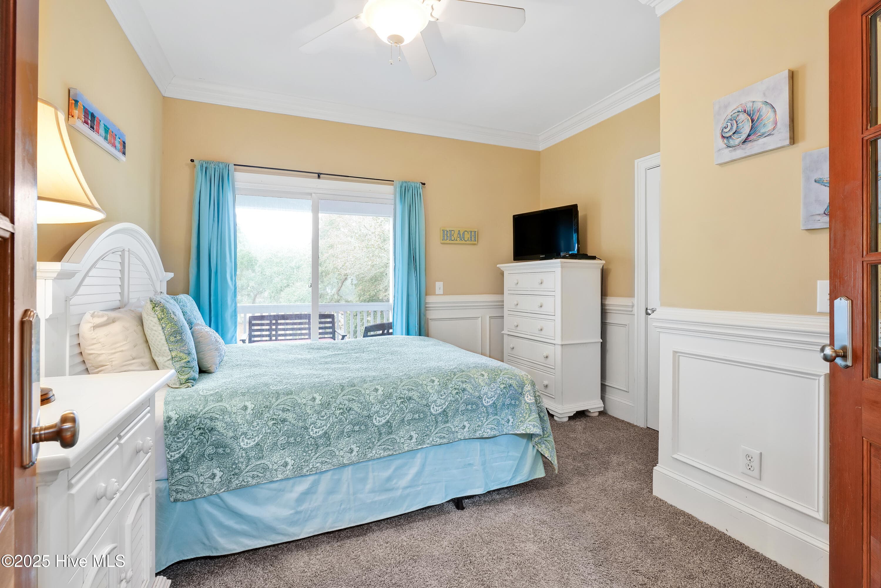 Single Family Residence at 103 SE 74th Street, Oak Island, NC 28465, photo 27 of 41
