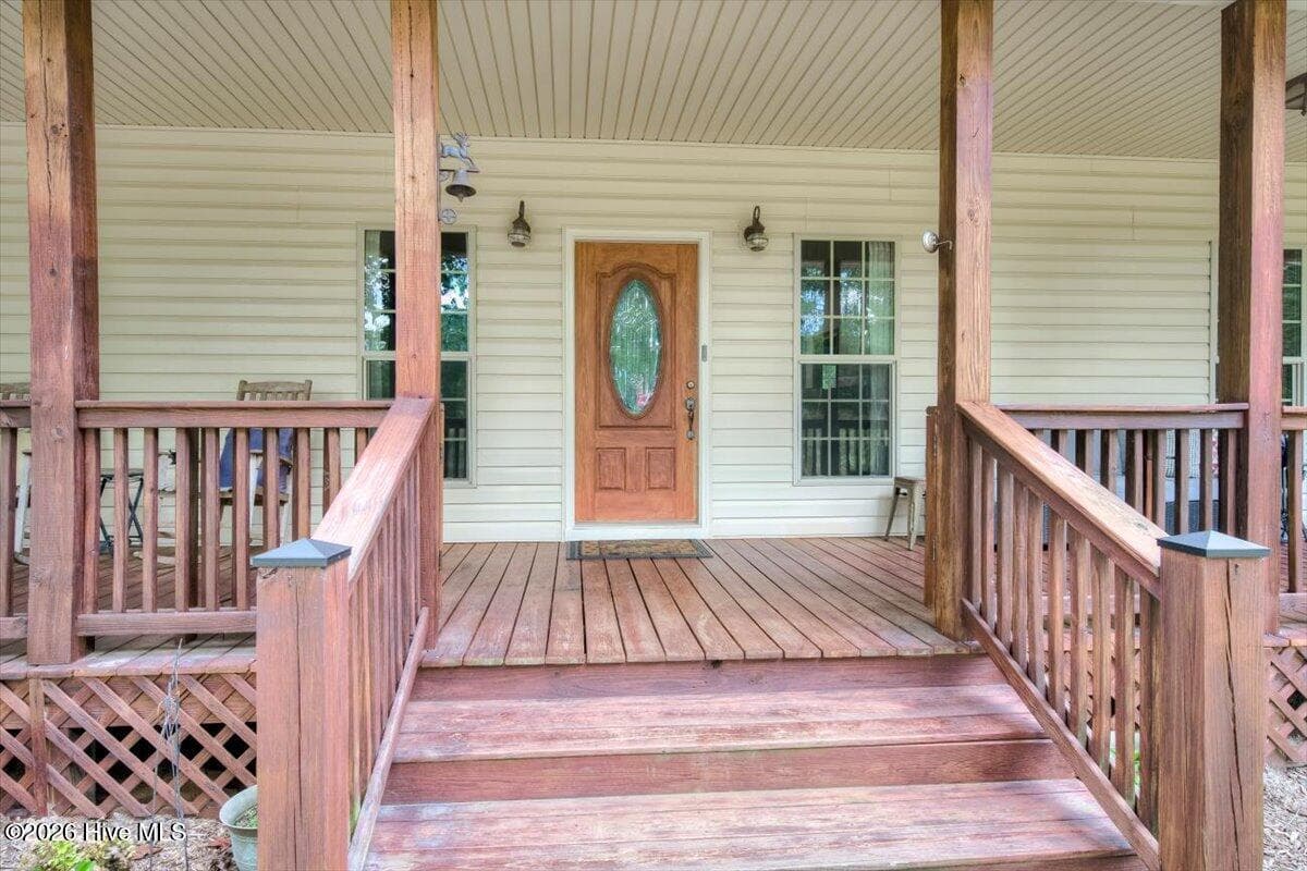 Single Family Residence at 13 Sunset Circle, North Augusta, SC 29860, photo 2 of 52