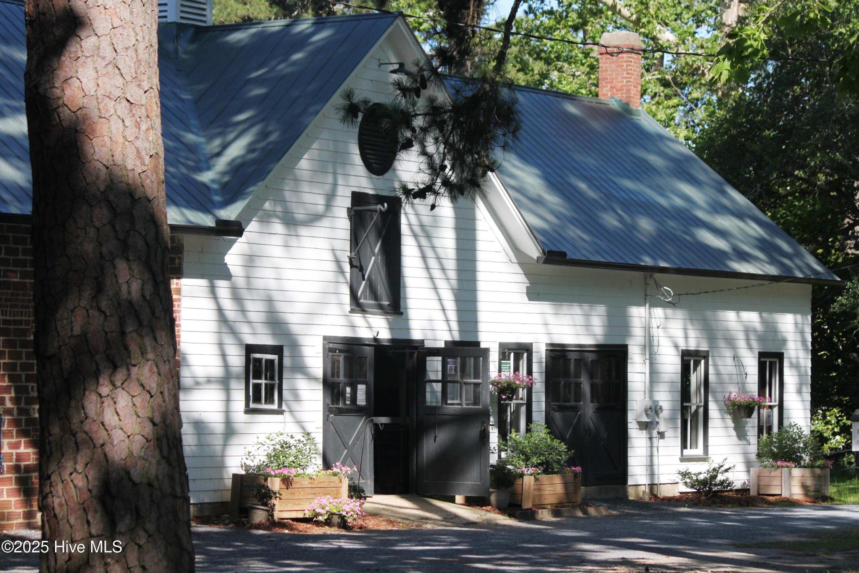 Single Family Residence at 260 N Ridge Street, Southern Pines, NC 28387, photo 42 of 48