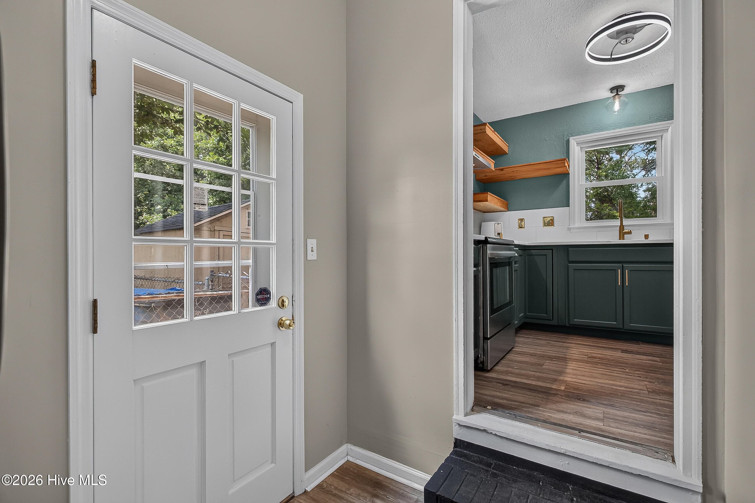 Single Family Residence at 125 Linda Loop, Jacksonville, NC 28546, photo 16 of 34