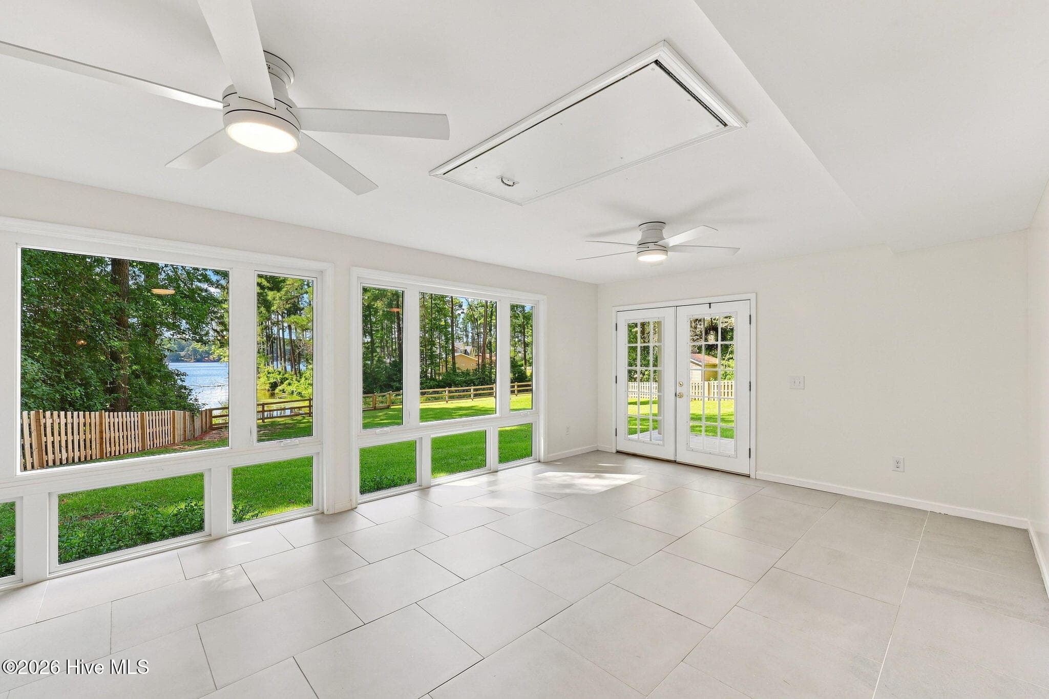 Single Family Residence at 117 Lakeview Drive, Whispering Pines, NC 28327, Whispering Pines, photo 3 of 4