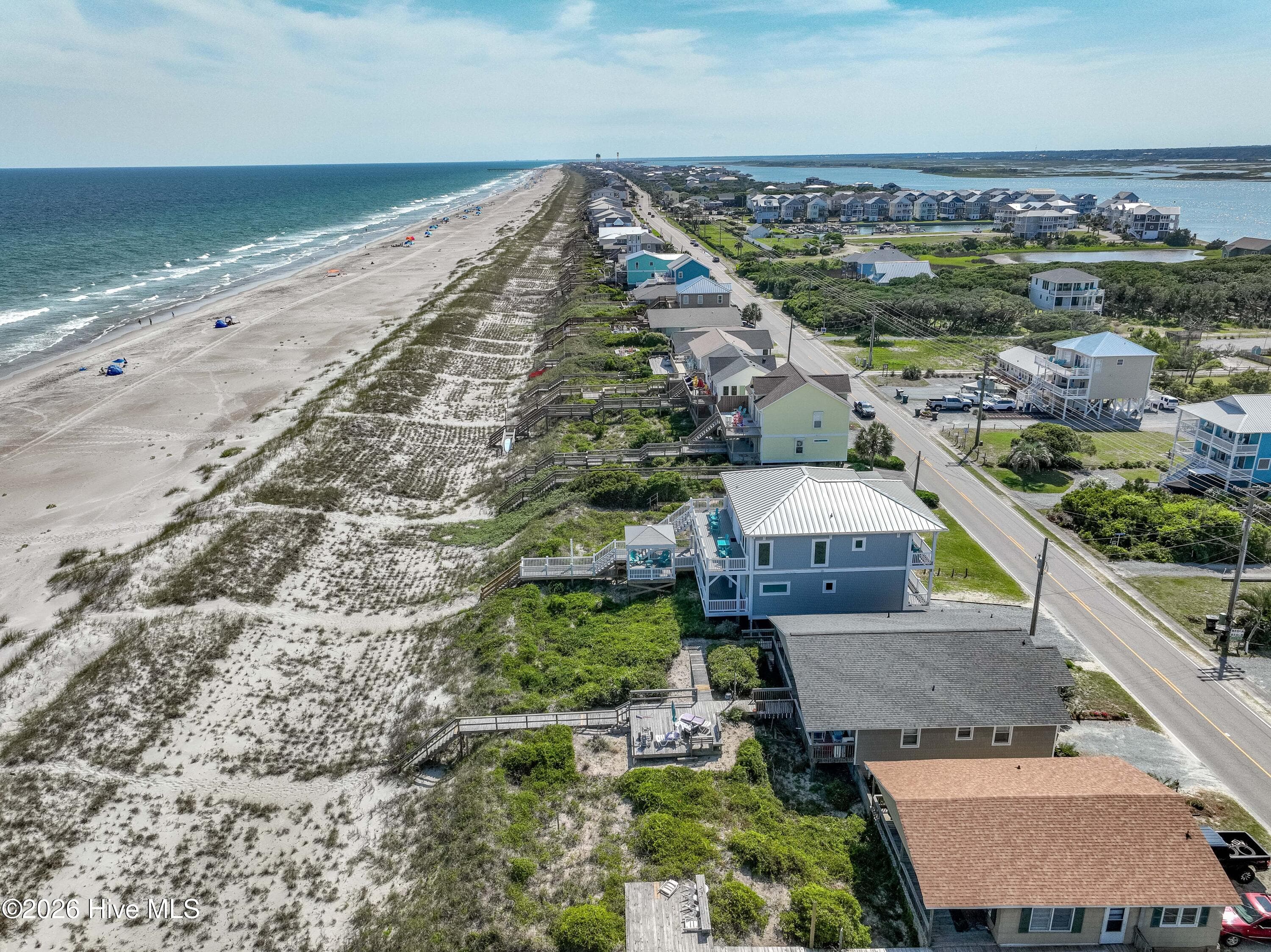 Single Family Residence at 809 N Anderson Boulevard, Topsail Beach, NC 28445, photo 7 of 51