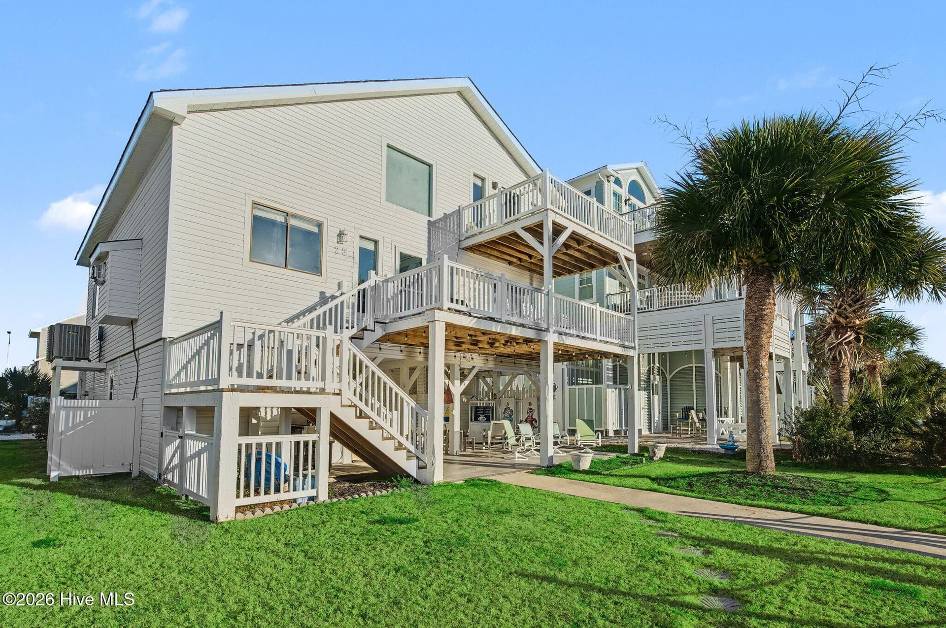 Single Family Residence at 23 Scotland Street, Ocean Isle Beach, NC 28469, photo 6 of 98